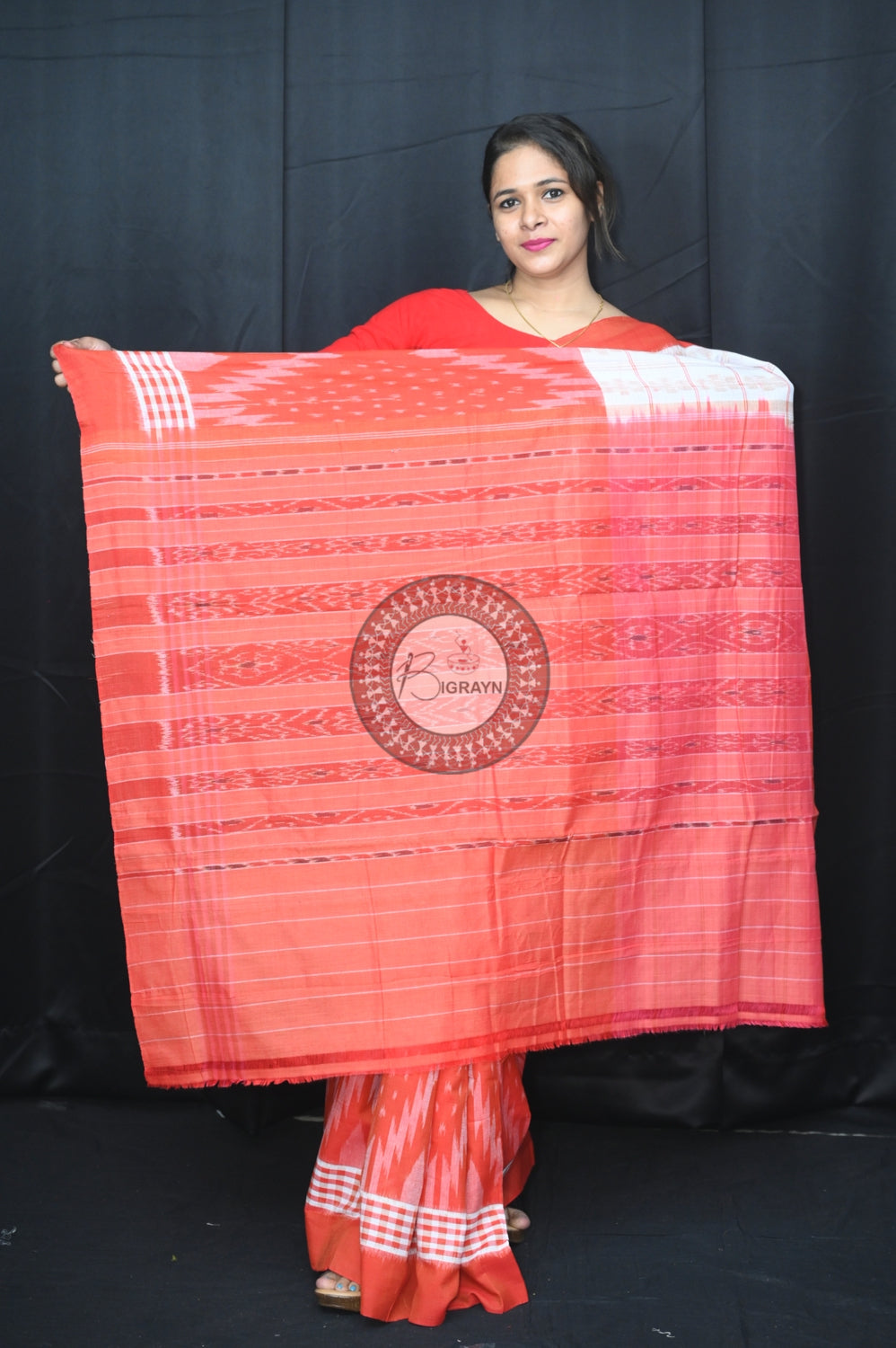 White Brick Red Scot Kargil Khandua Cotton Saree