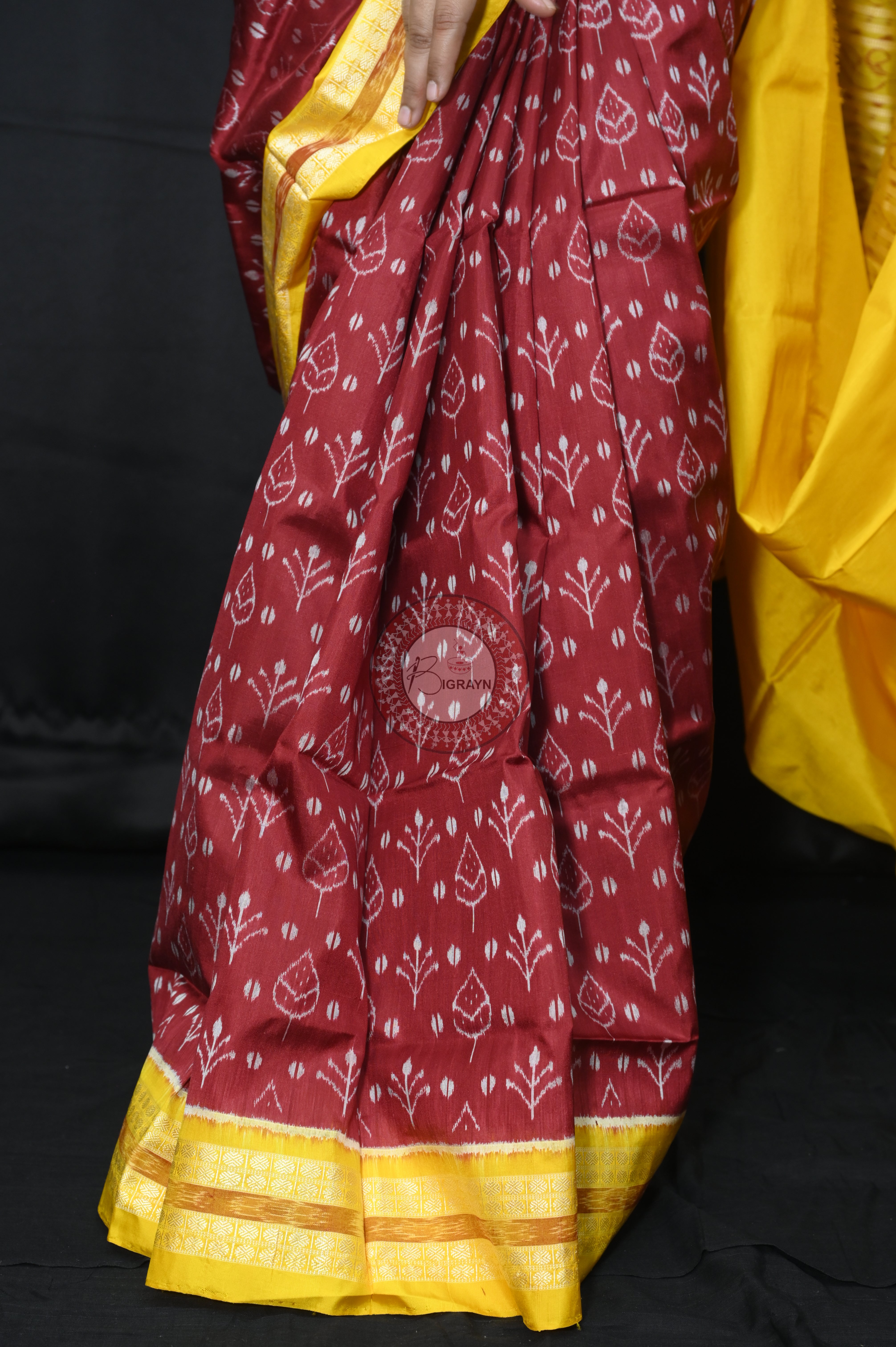 Maroon Yellow Flower Sambalpuri Silk Saree