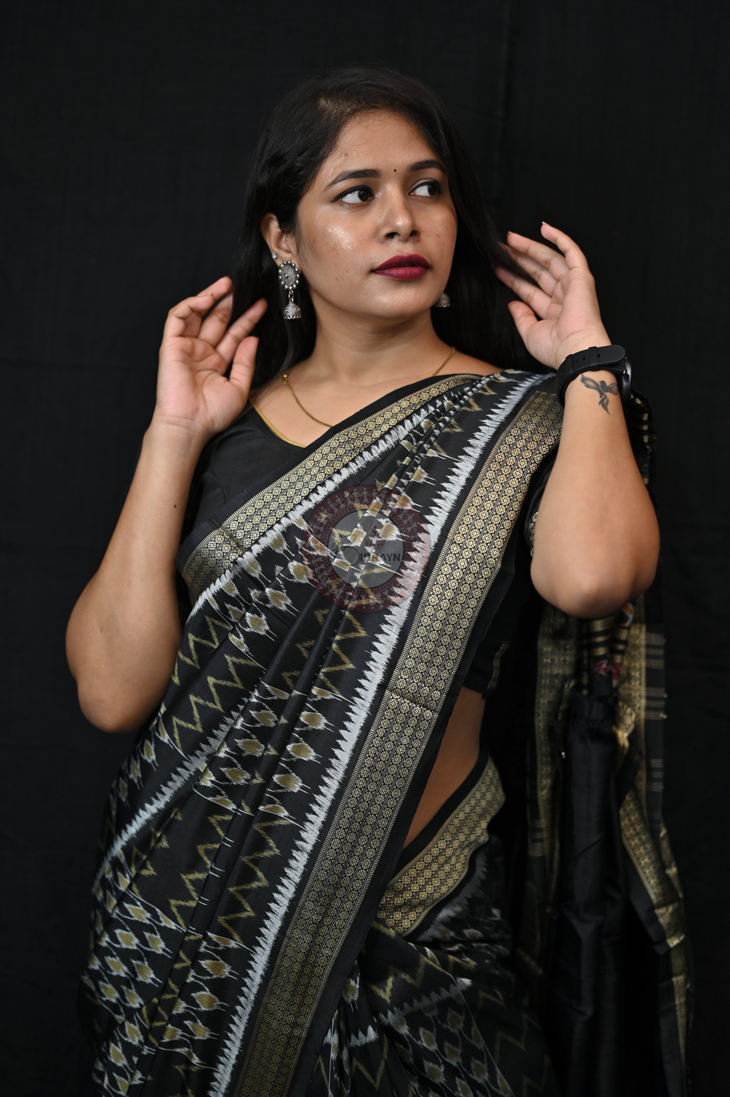Black Golden Waves & Flowers Mulberry Silk Saree