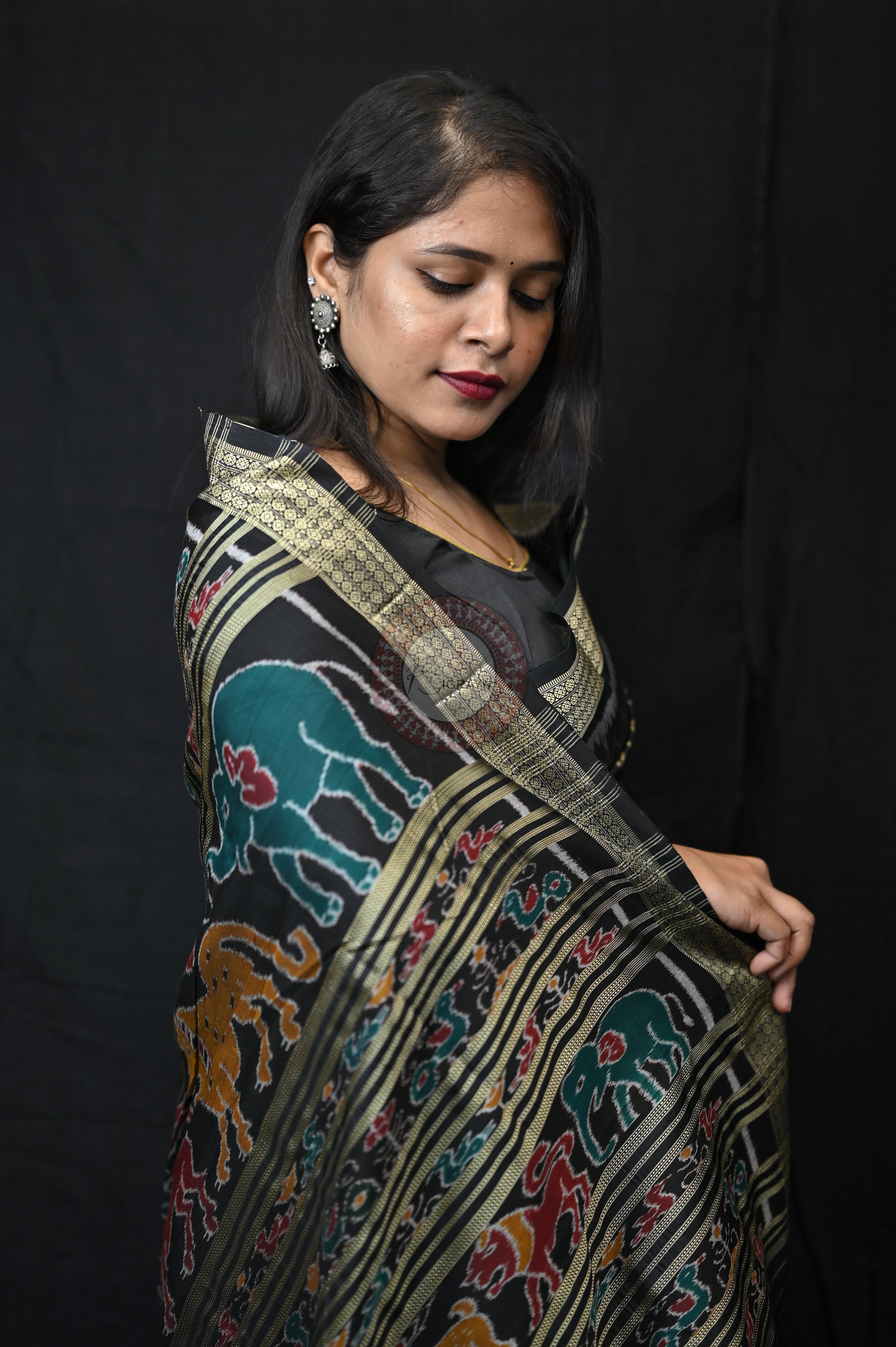 Black Golden Waves & Flowers Mulberry Silk Saree