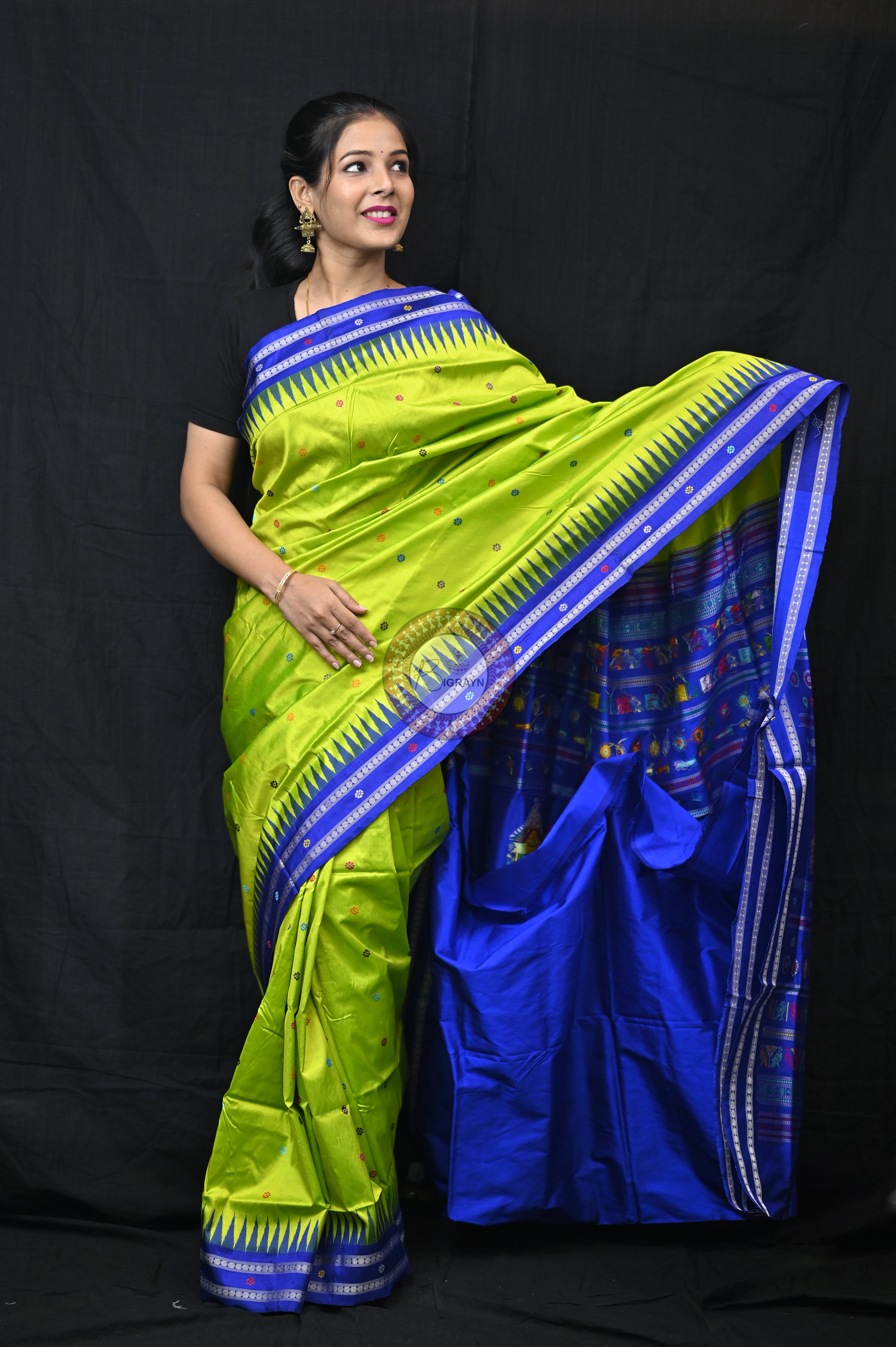 Neon Blue Dolabedi Silk Saree