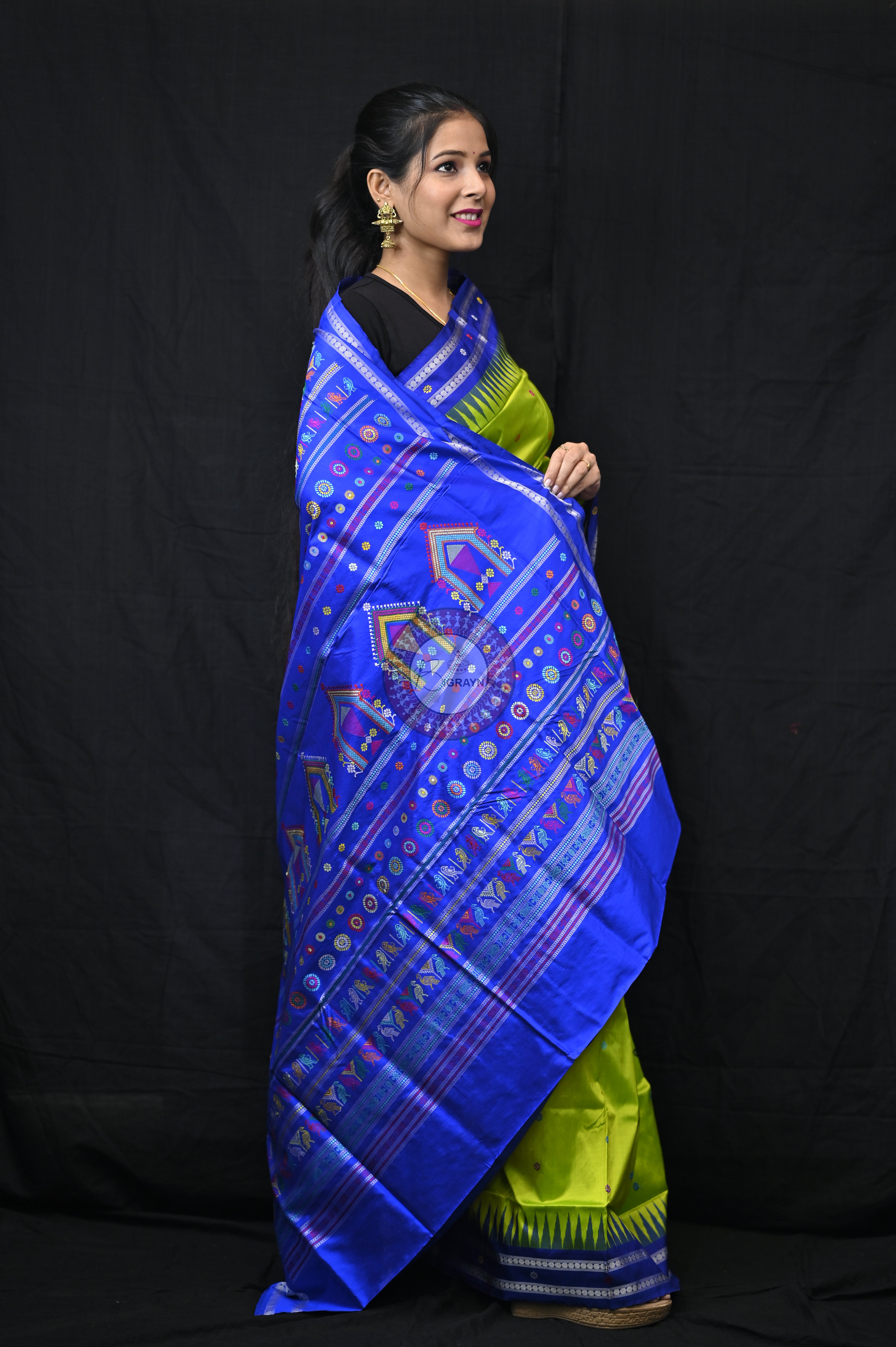 Neon Blue Dolabedi Silk Saree