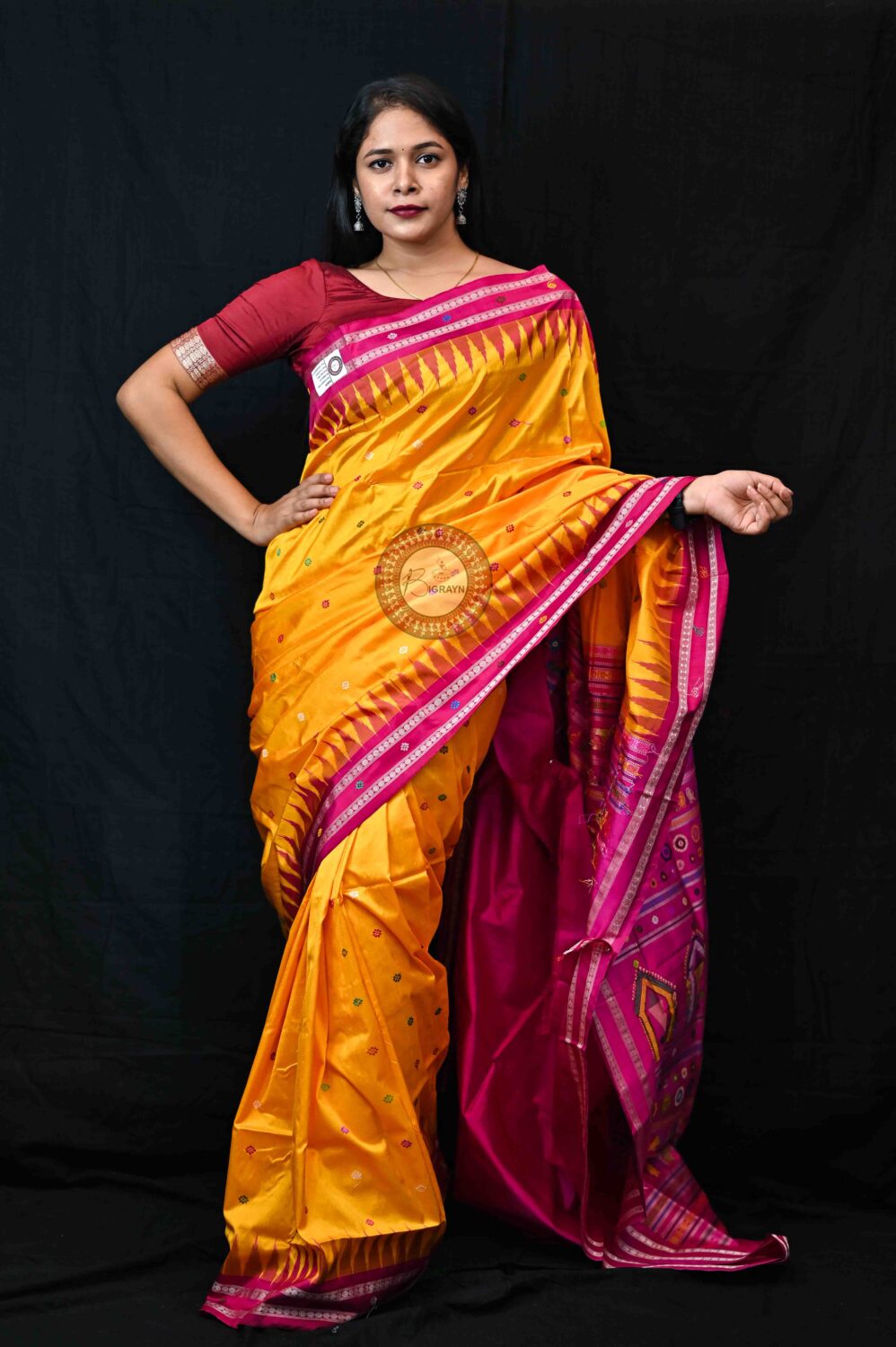 Yellow Magenta Dolabedi Silk Saree
