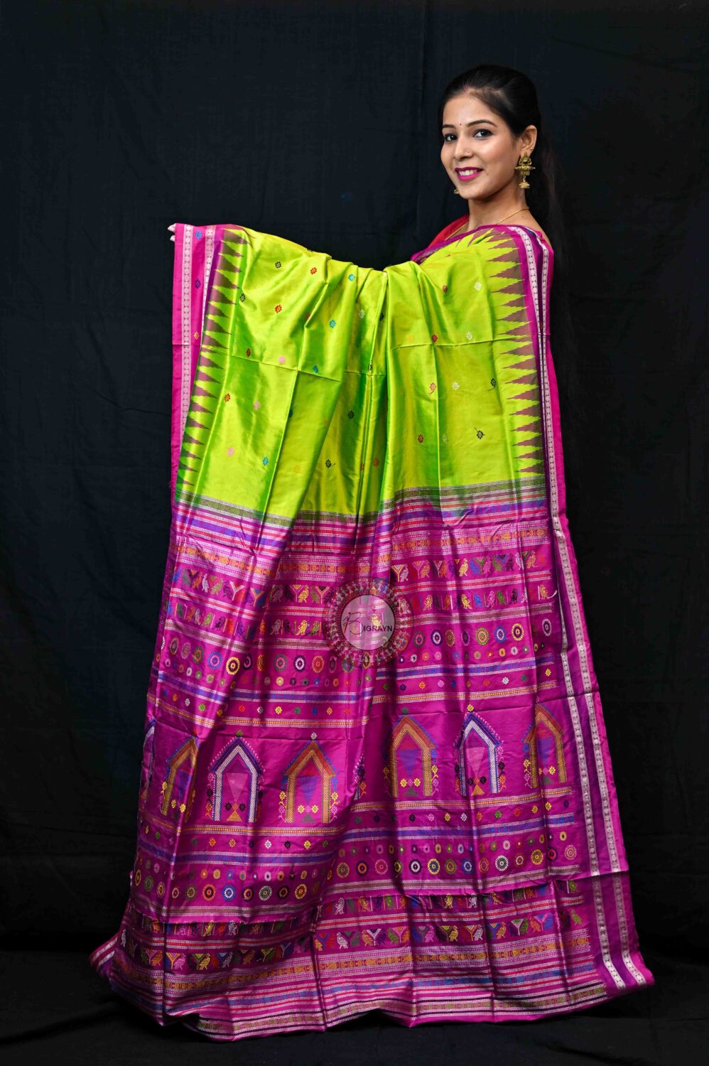 Neon Green Magenta Dolabedi Silk Saree
