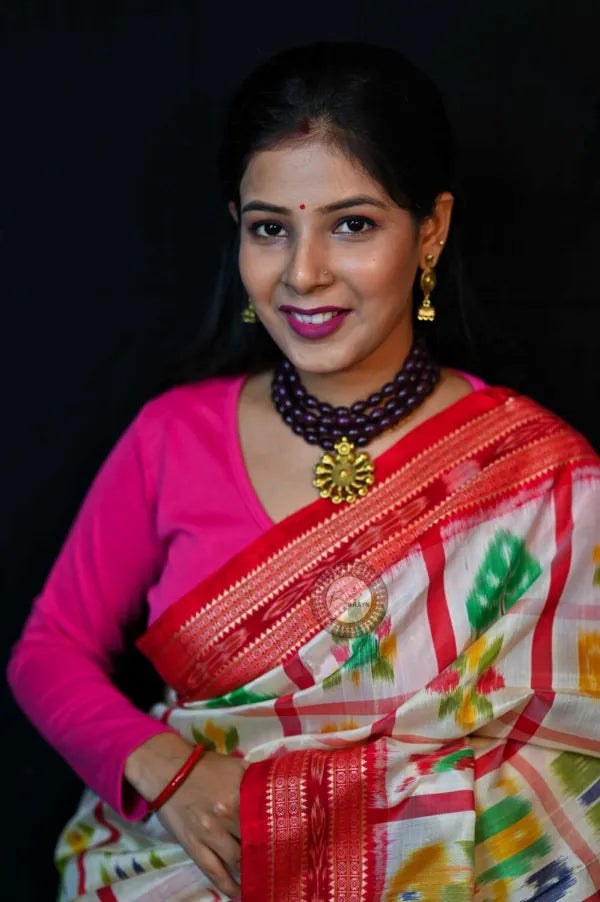 White Red Nabakothi Mahalaxmi Anchal Khandua Silk Saree