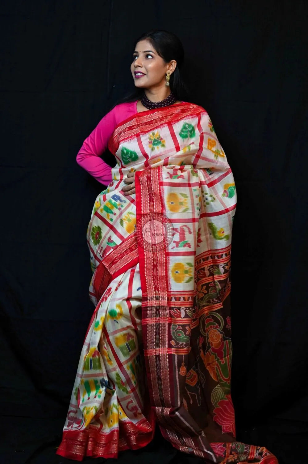 White Red Nabakothi Mahalaxmi Anchal Khandua Silk Saree