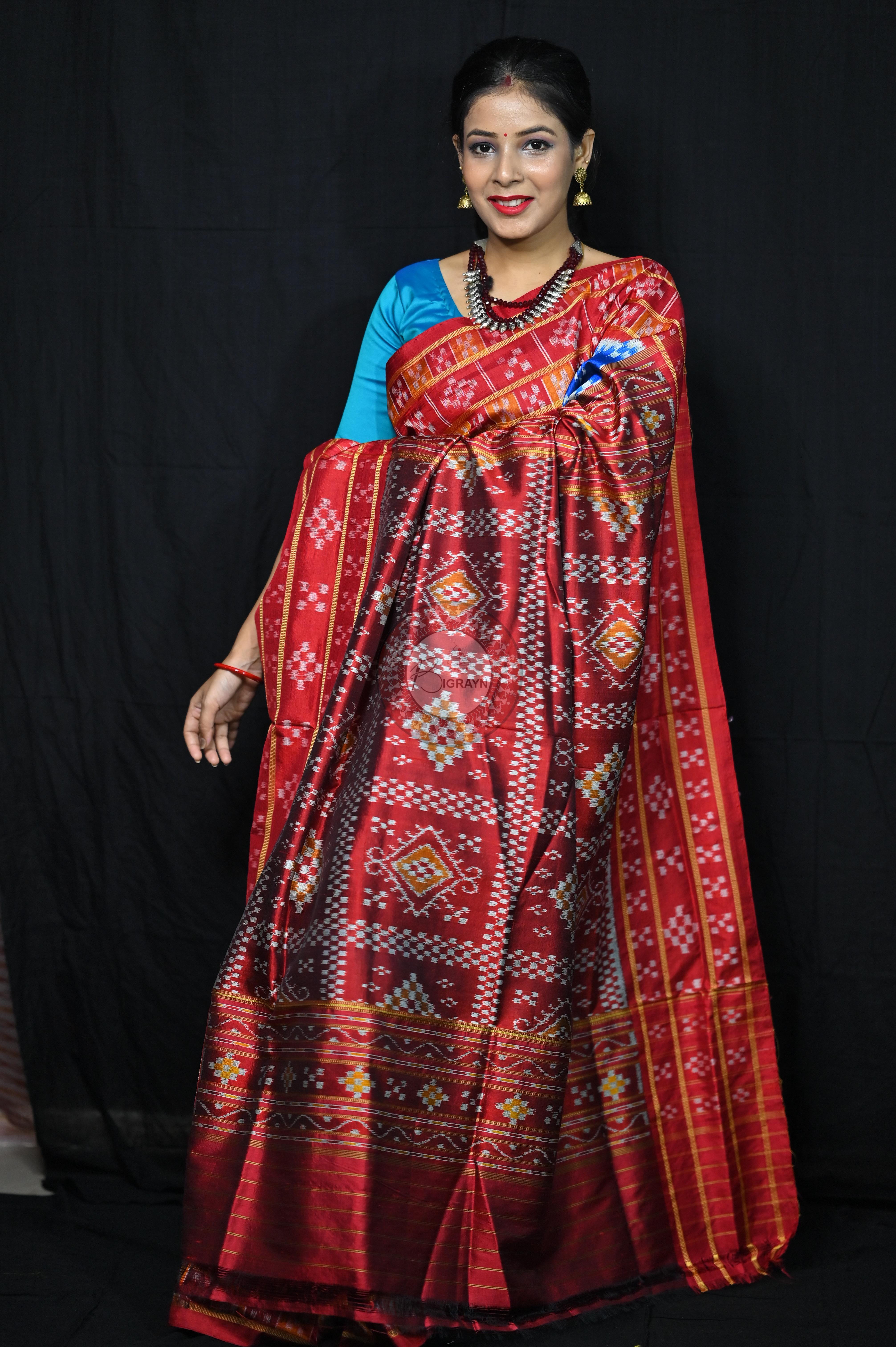 Blue Red 3D Border Pasapali Khandua Silk Saree