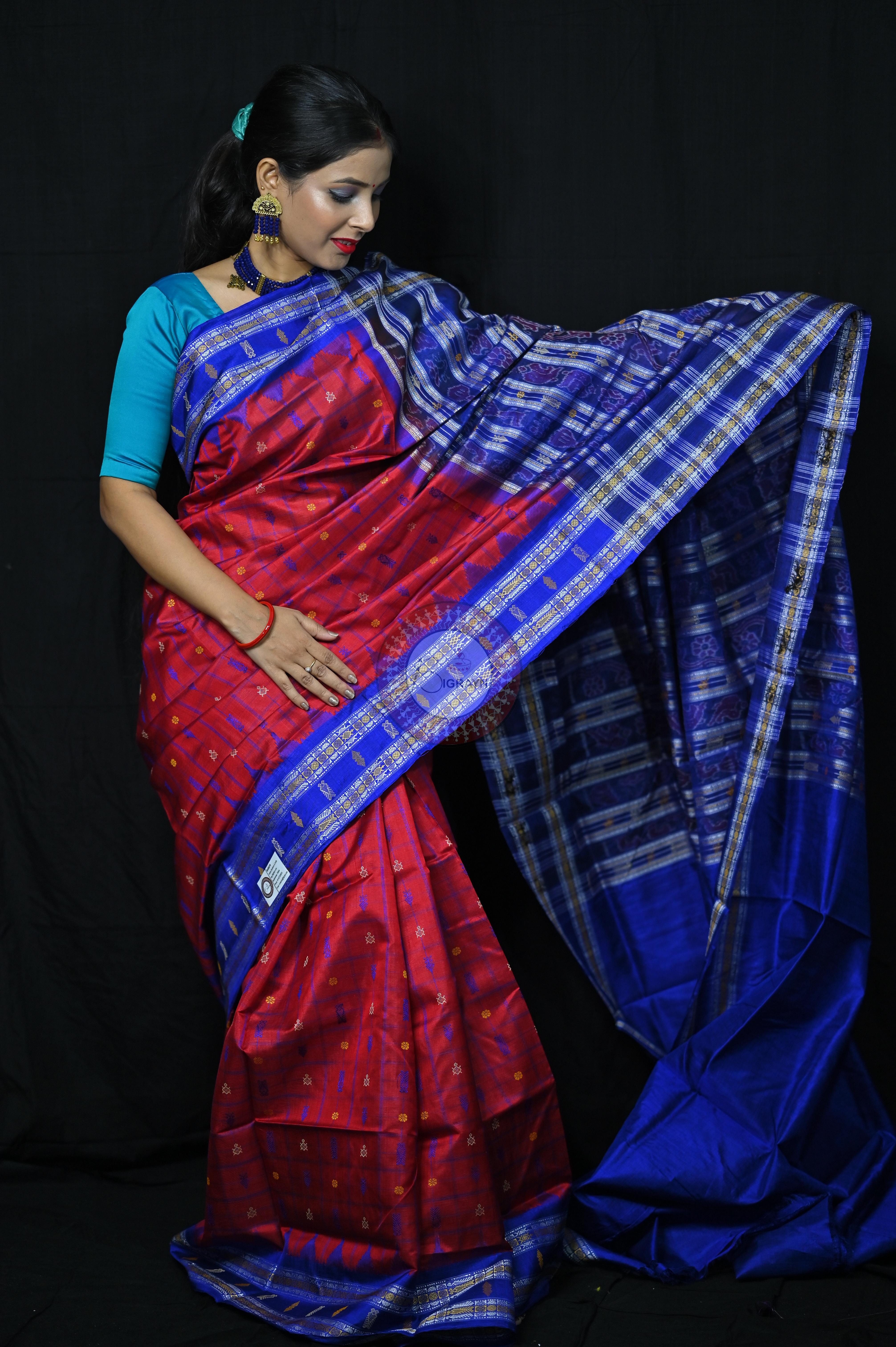"Odisha Handloom Hazarbuti Bomkai Silk Saree with thousand buti motifs, intricate pallu design, and rich traditional craftsmanship"