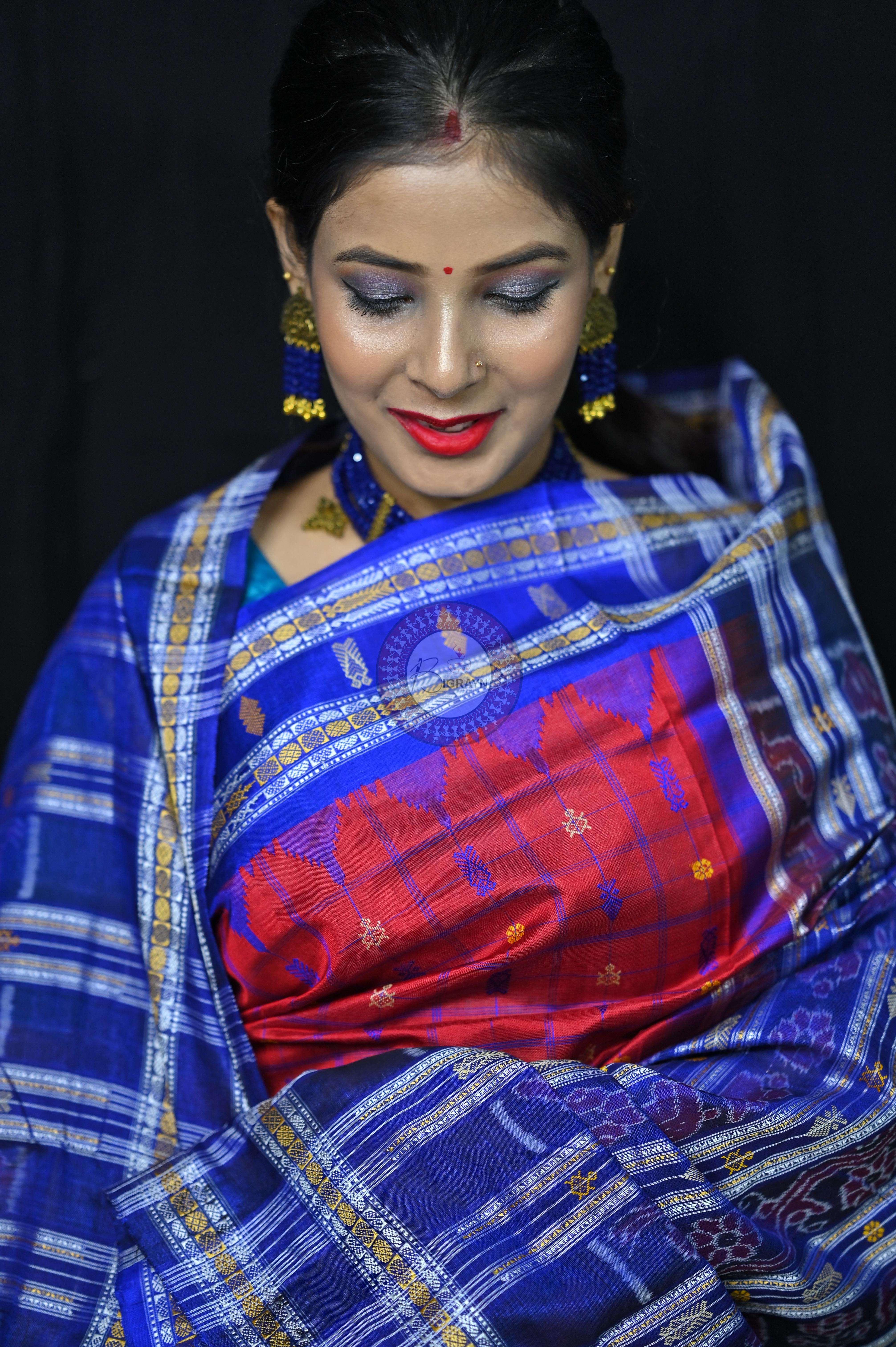 "Odisha Handloom Hazarbuti Bomkai Silk Saree with thousand buti motifs, intricate pallu design, and rich traditional craftsmanship"