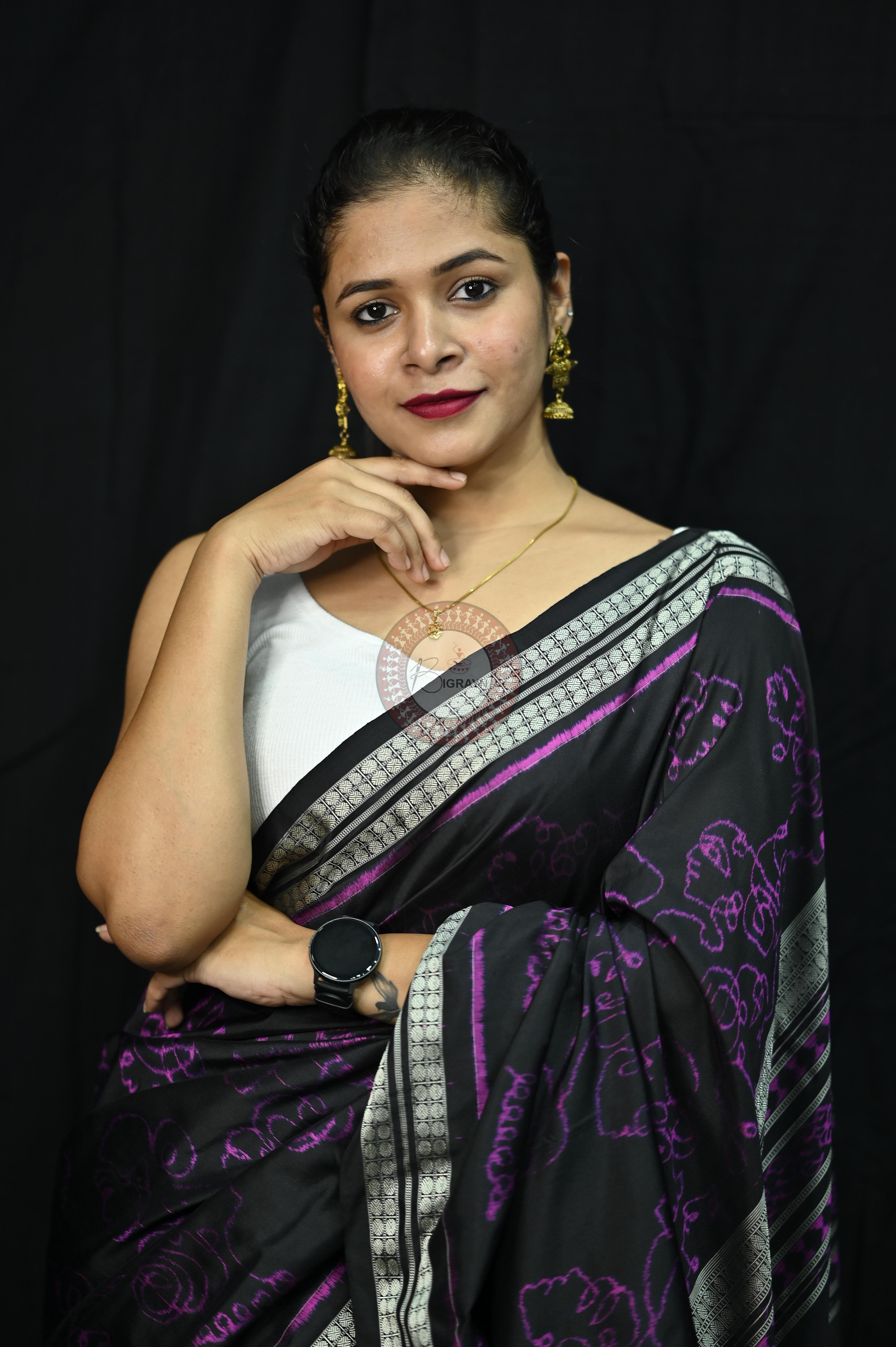Black Magenta Women Head Sambalpuri Silk Saree