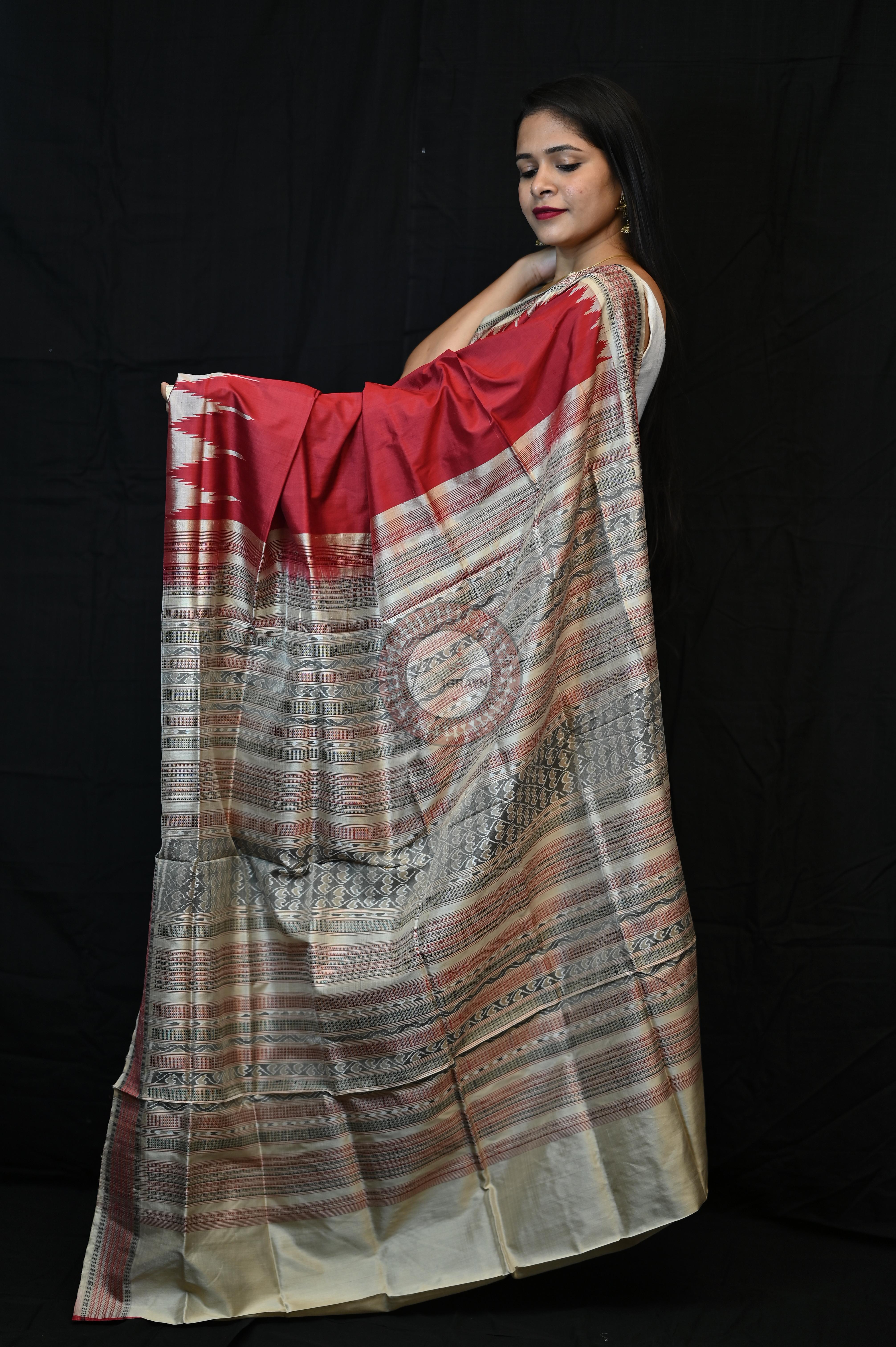 Maroon Cream Phoda Kumbha Sambalpuri Silk Saree