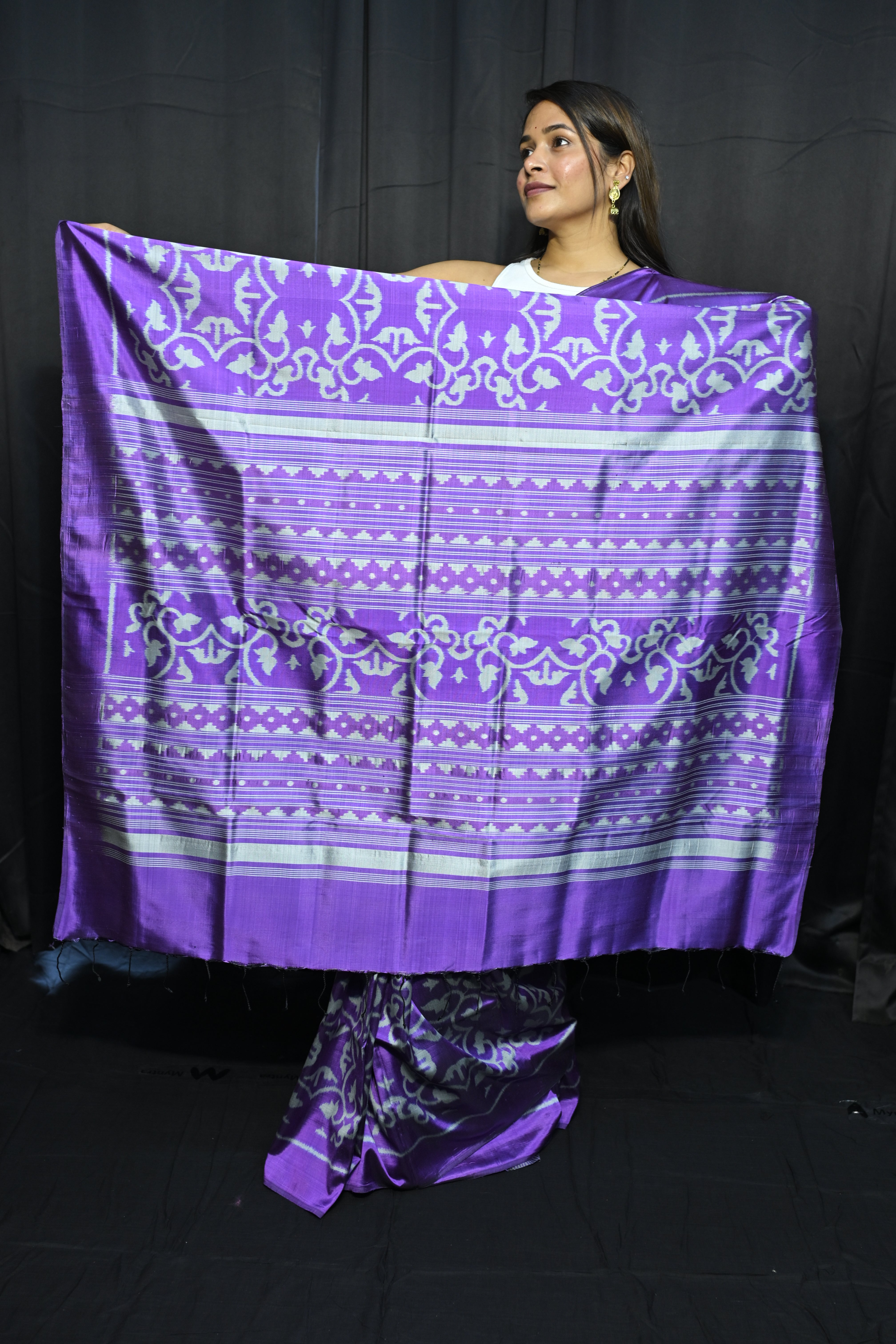 Lavender Madhumalati Mulberry Silk Saree
