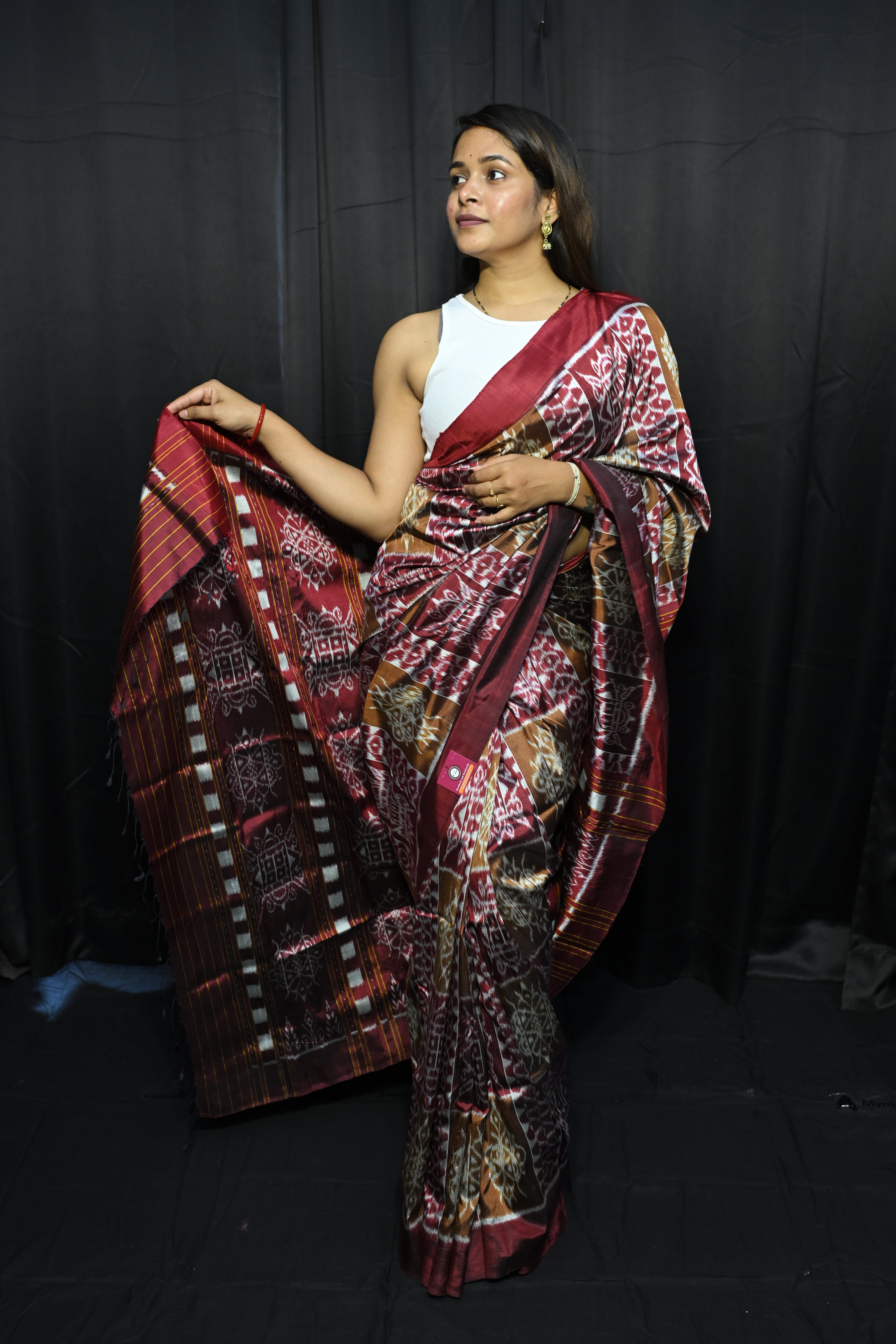 Olive Laxmi Yantra Chita Design Mulberry Silk Saree