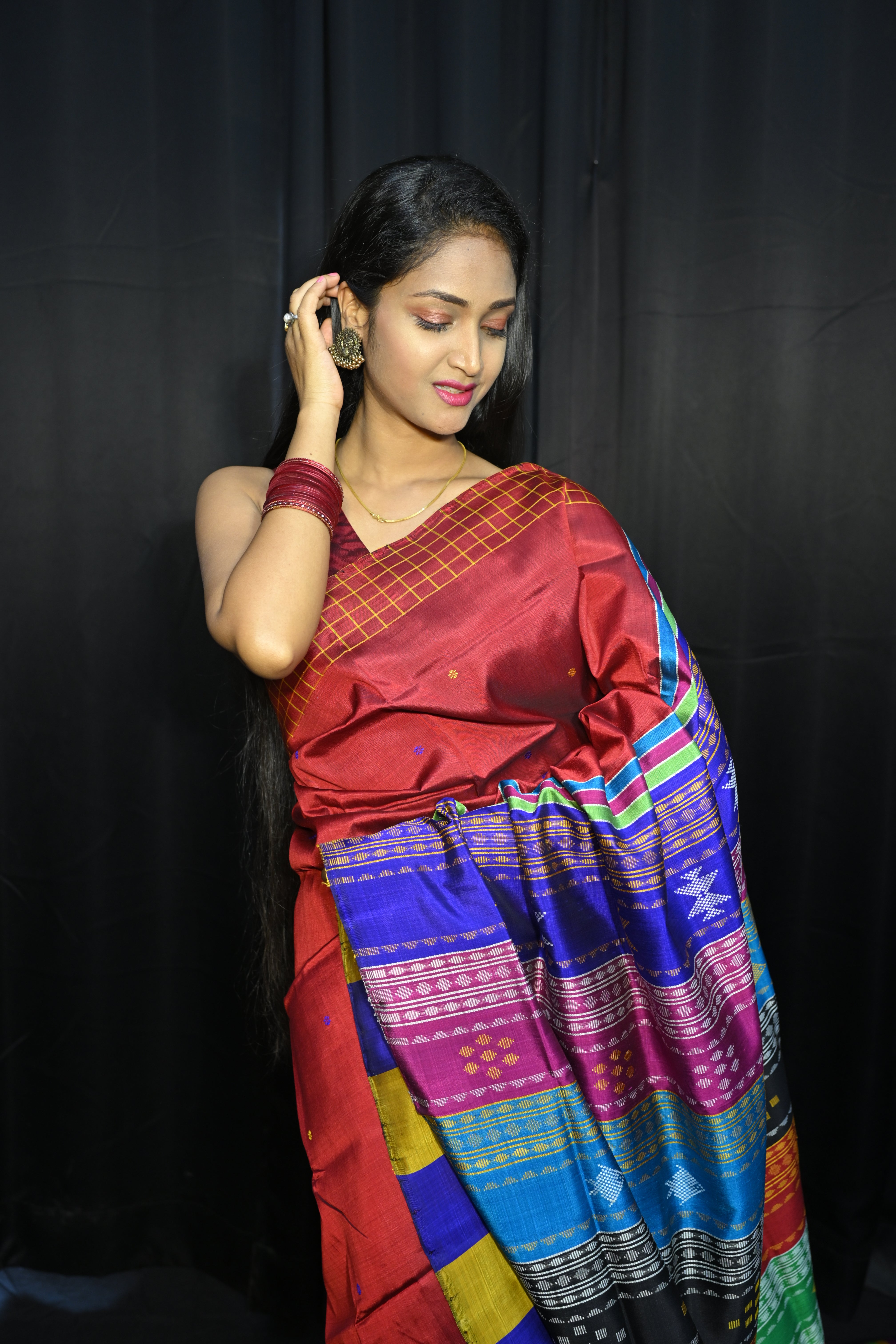 Red Multi Colour Kumbha Double Anchal Berhampuri Silk Saree