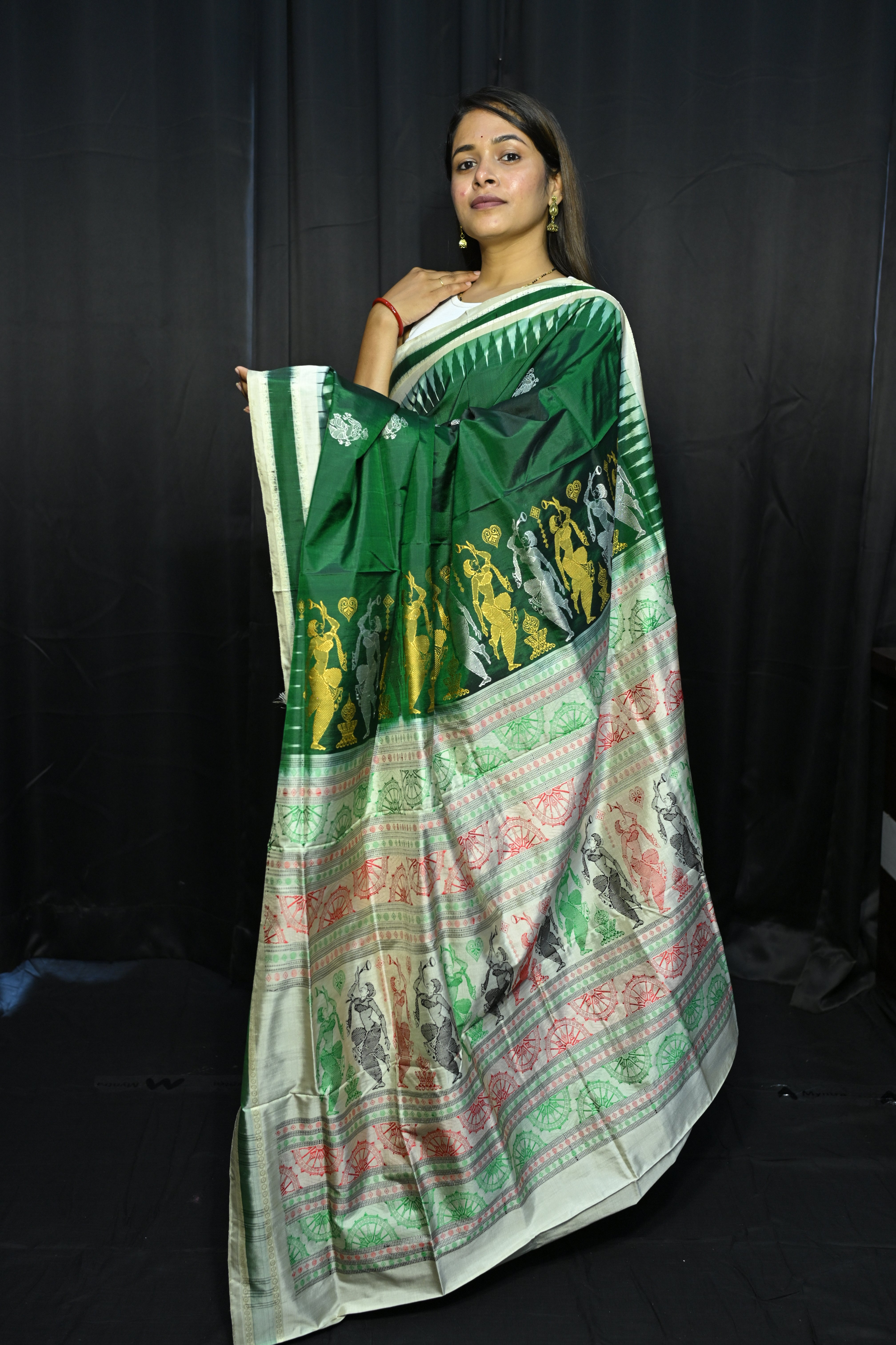 Buttle Green White Natraj Exclusive Bomkai Silk Saree