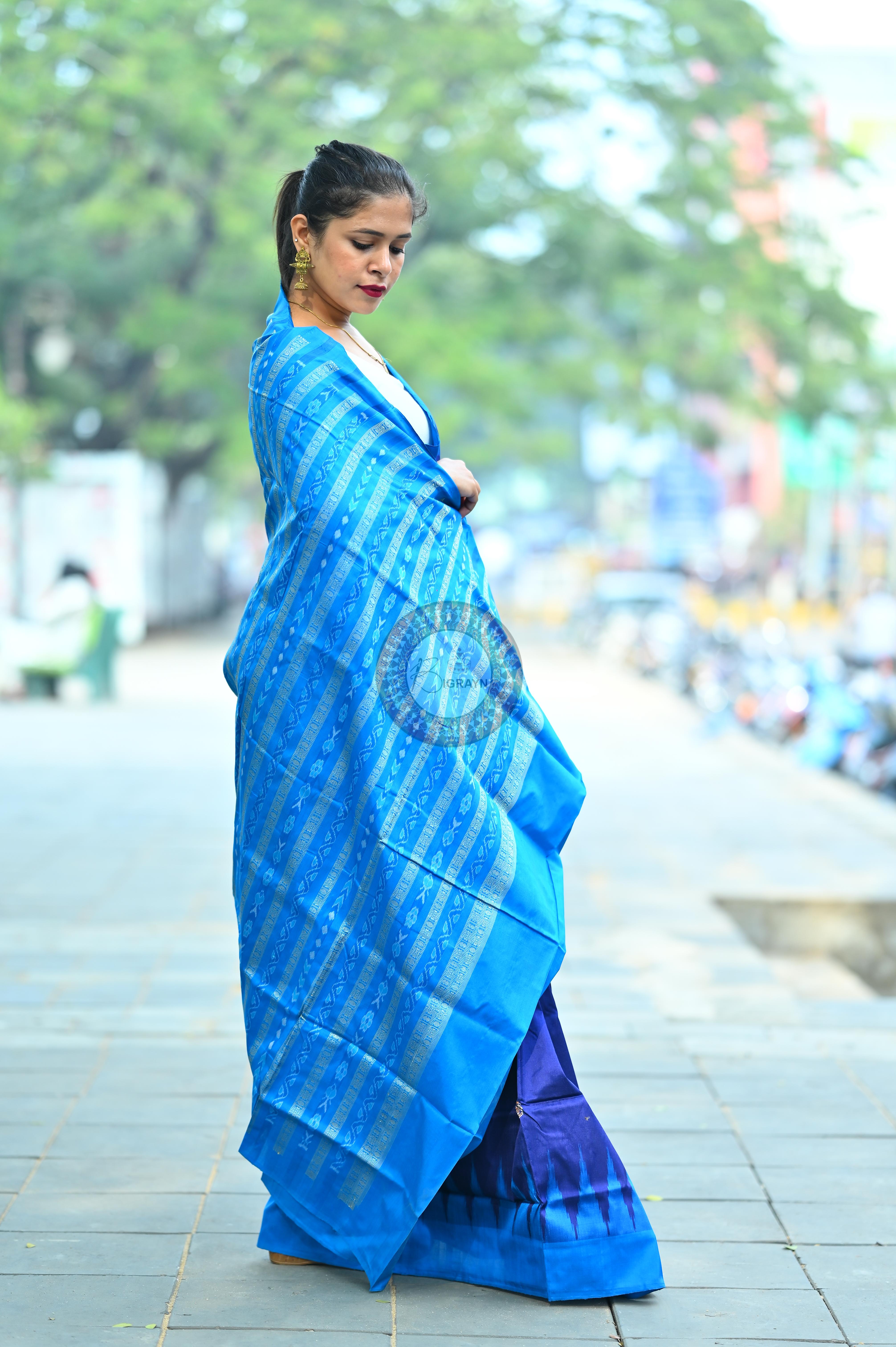 Navy Blue Flower Bomkai Silk Saree