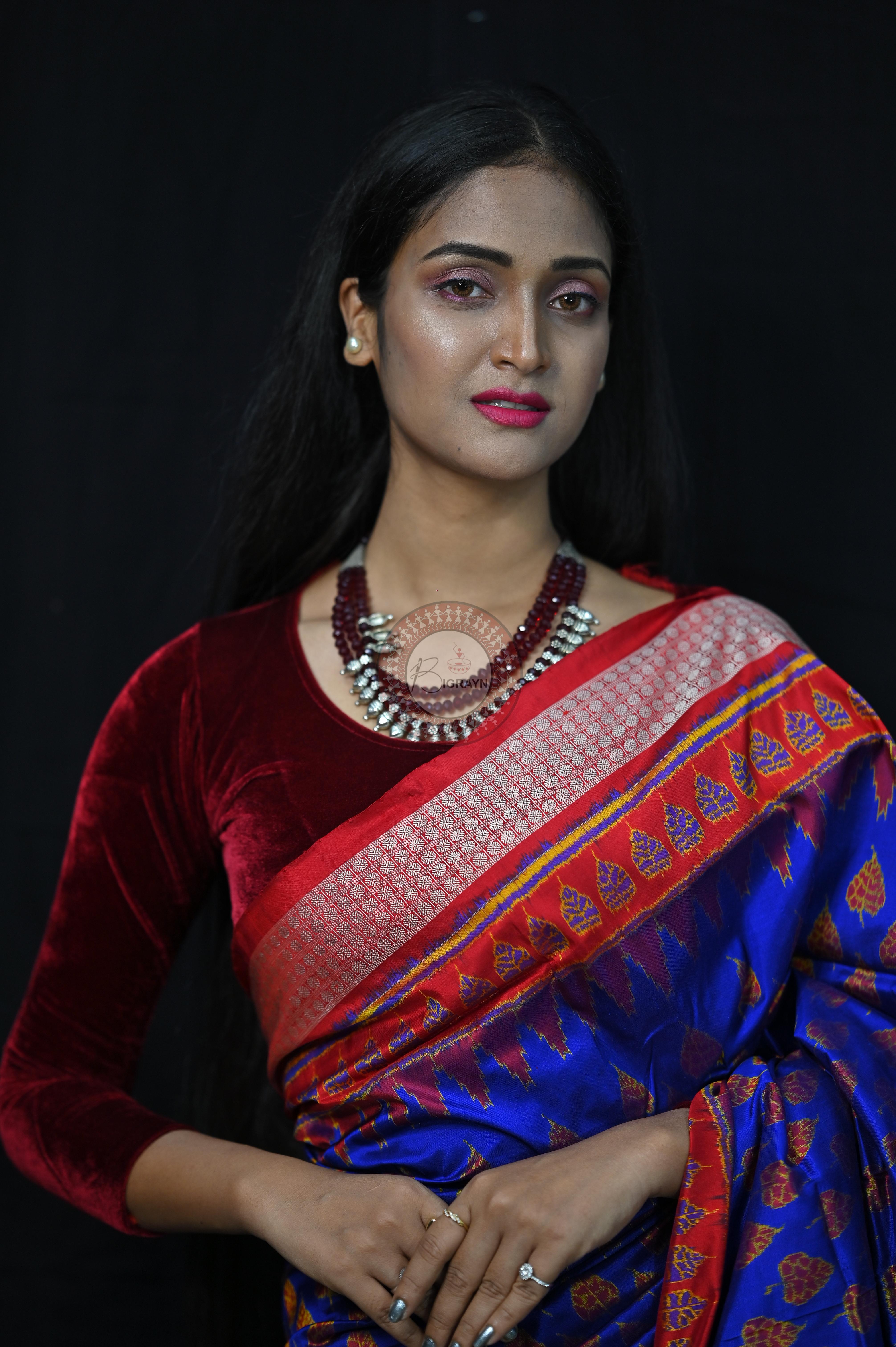 Blue Red Peepal Leaves Sambalpuri Silk Saree