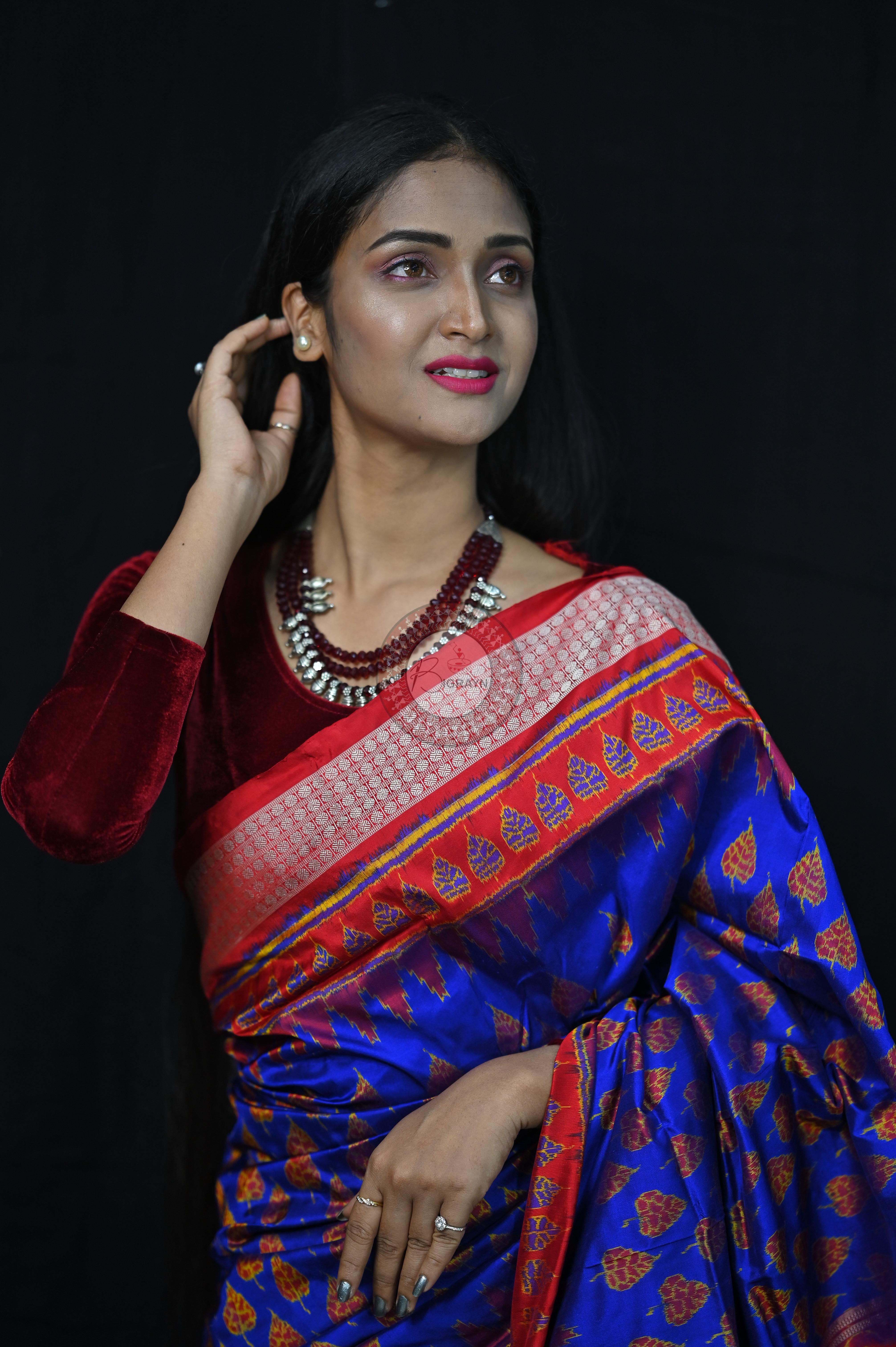 Blue Red Peepal Leaves Sambalpuri Silk Saree