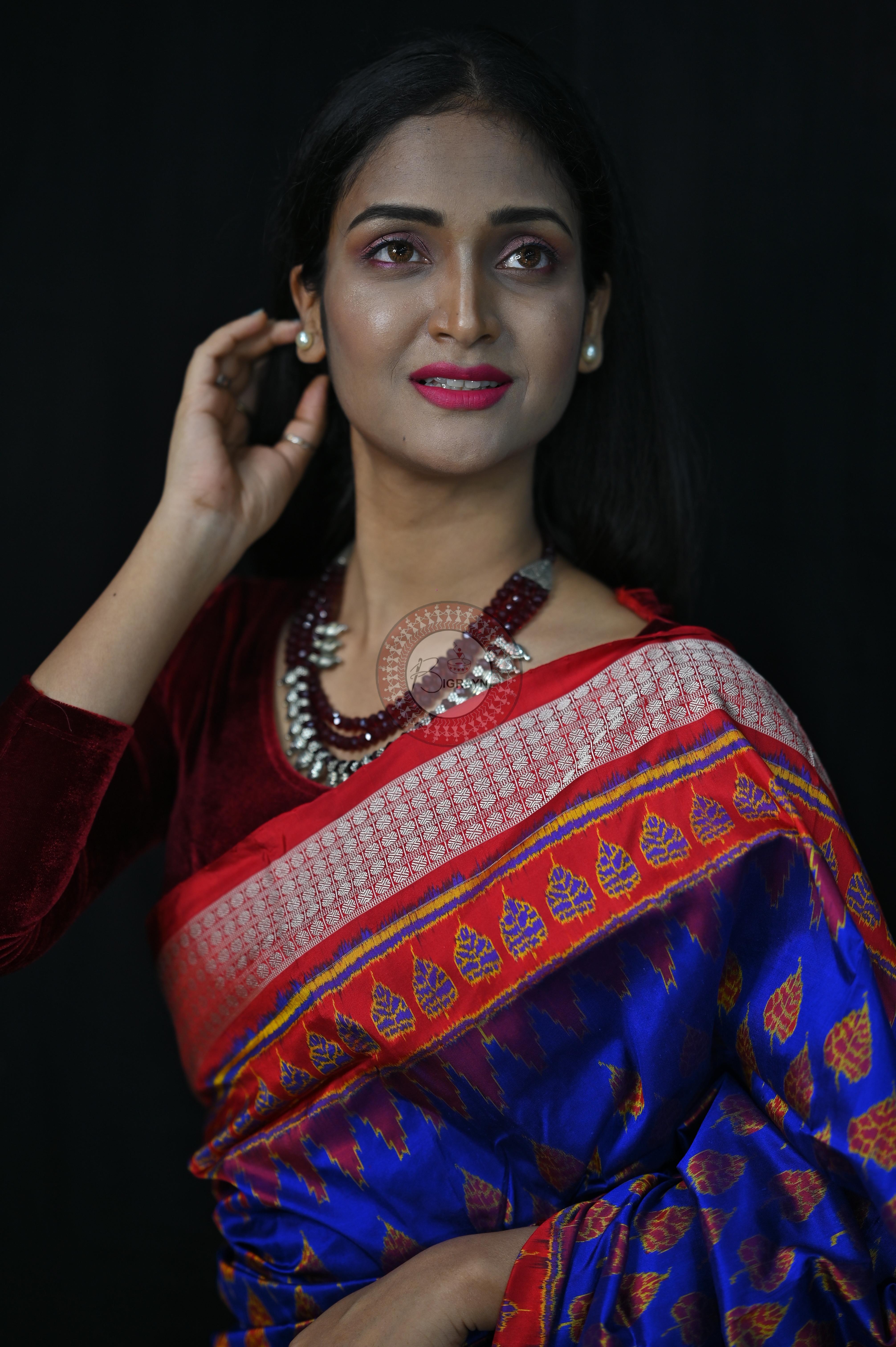 Blue Red Peepal Leaves Sambalpuri Silk Saree