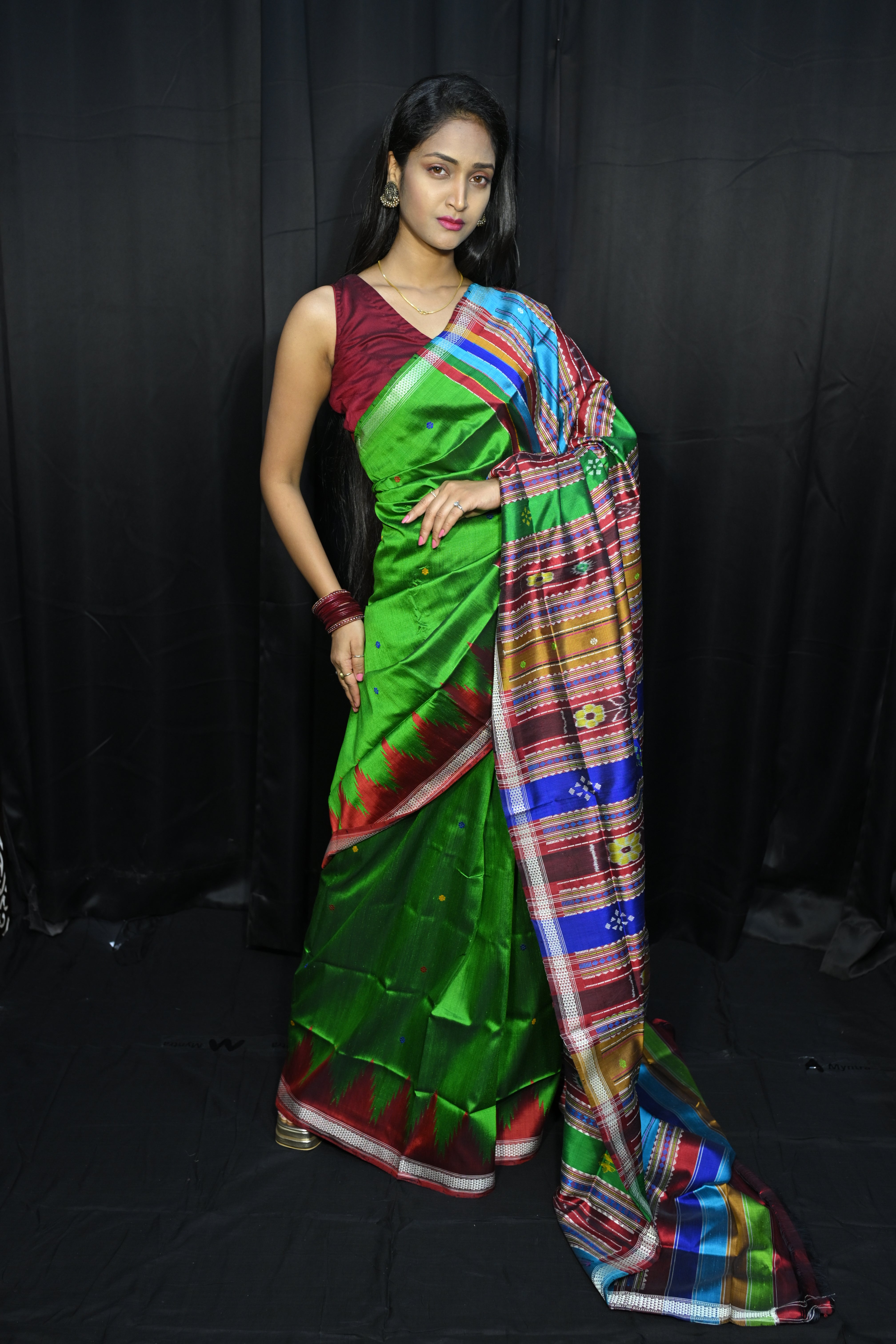 Green Red Multi Colour Kumbha Double Anchal Berhampuri Silk Saree