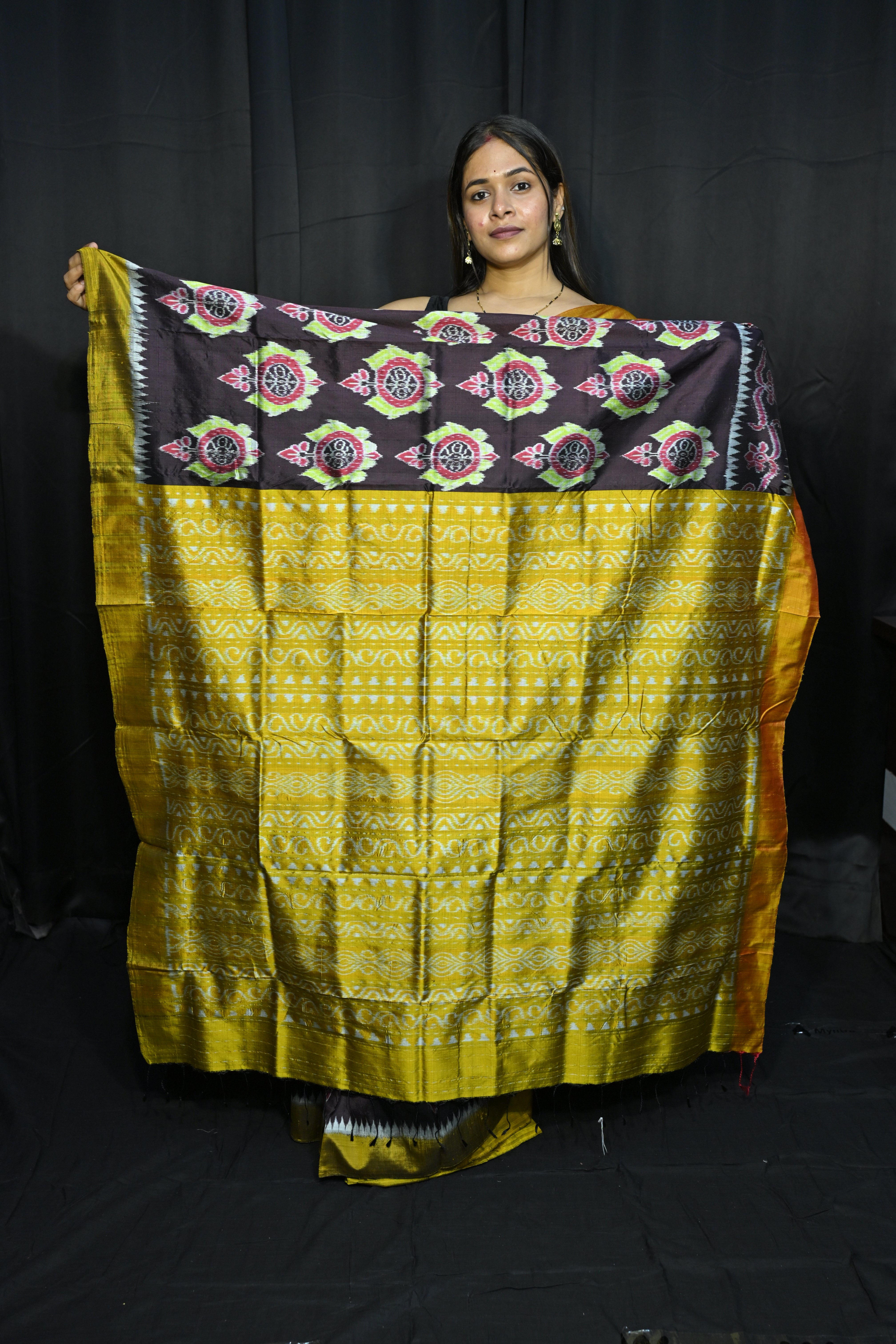 Coffee Mustard Yellow Neelachakra Design Mulberry Silk Saree