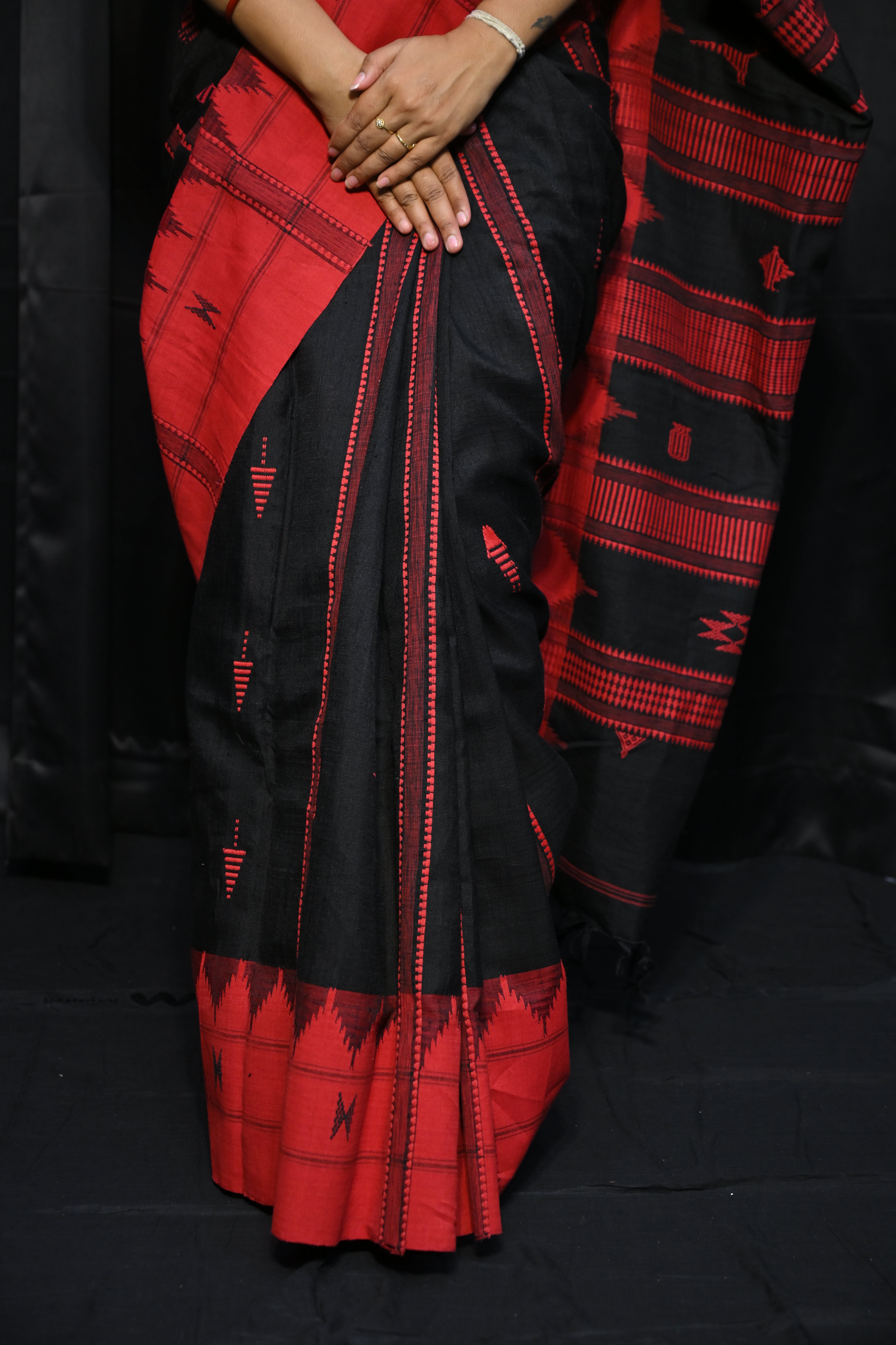 Black Red Plain Border Odisha Handloom Kotpad Tussar Saree