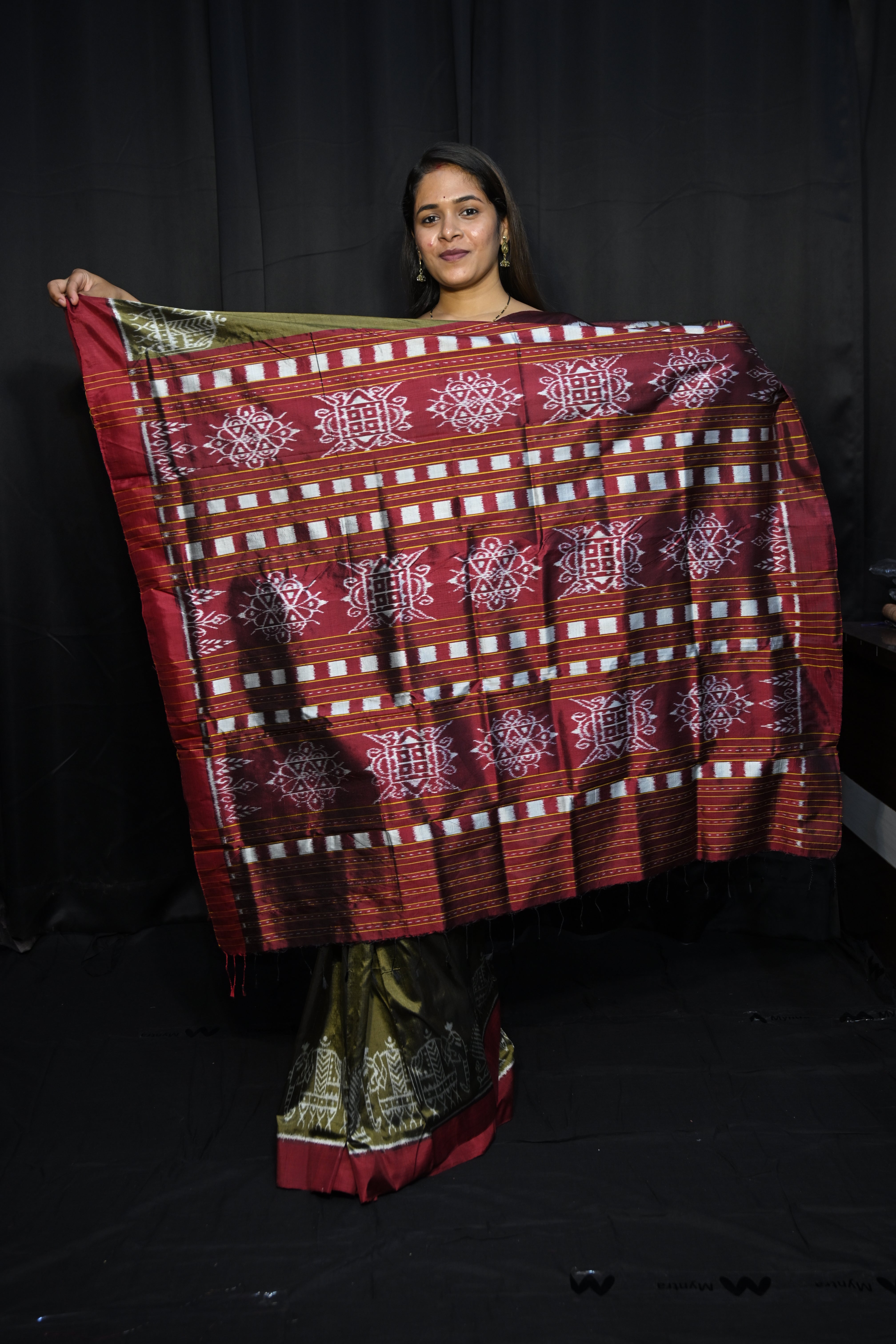 Olive Green Maroon Scot Elephant Design Mulberry Silk Saree