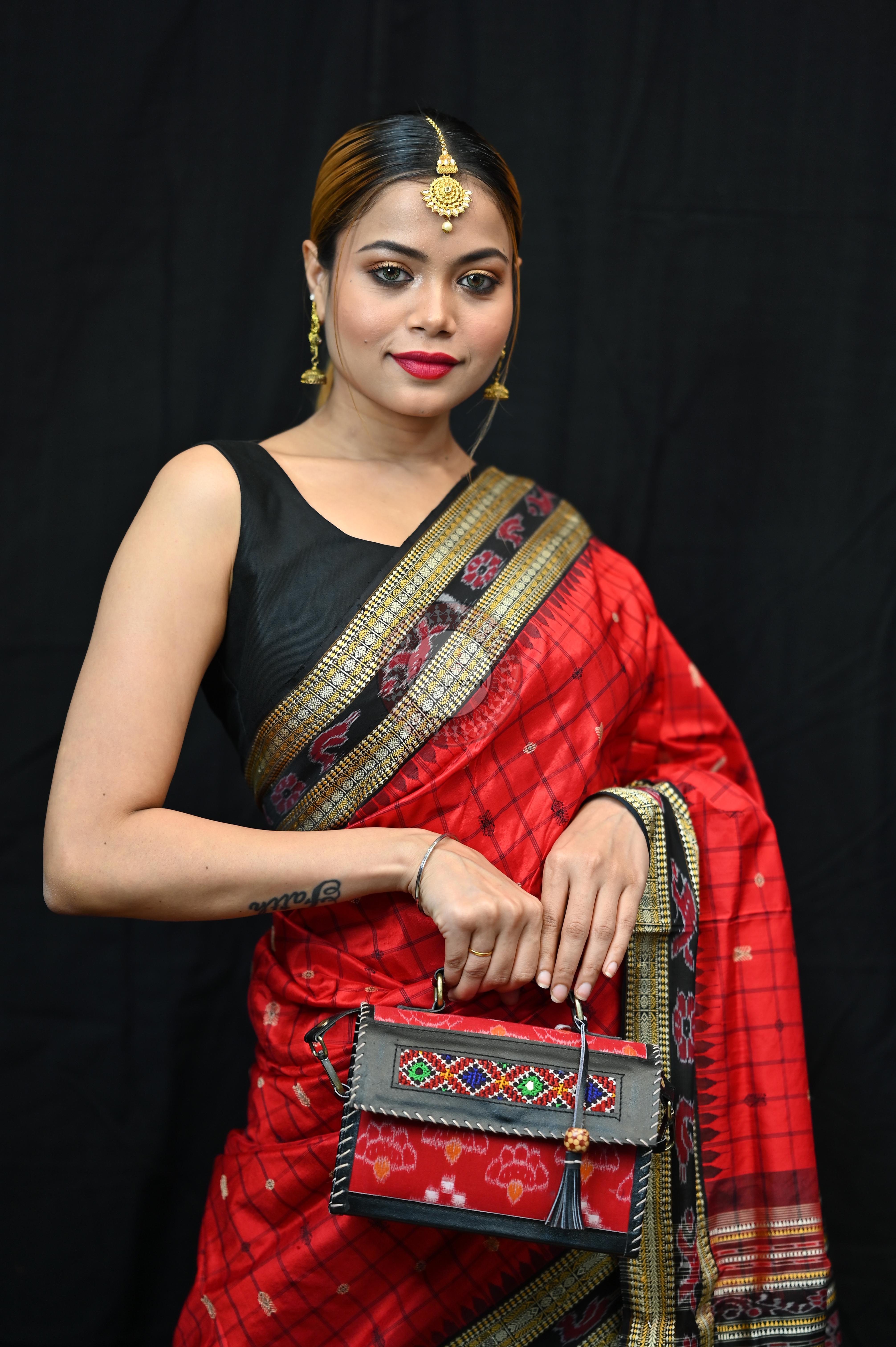 "Odisha Handloom Hazarbuti Bomkai Silk Saree with thousand buti motifs, intricate pallu design, and rich traditional craftsmanship"