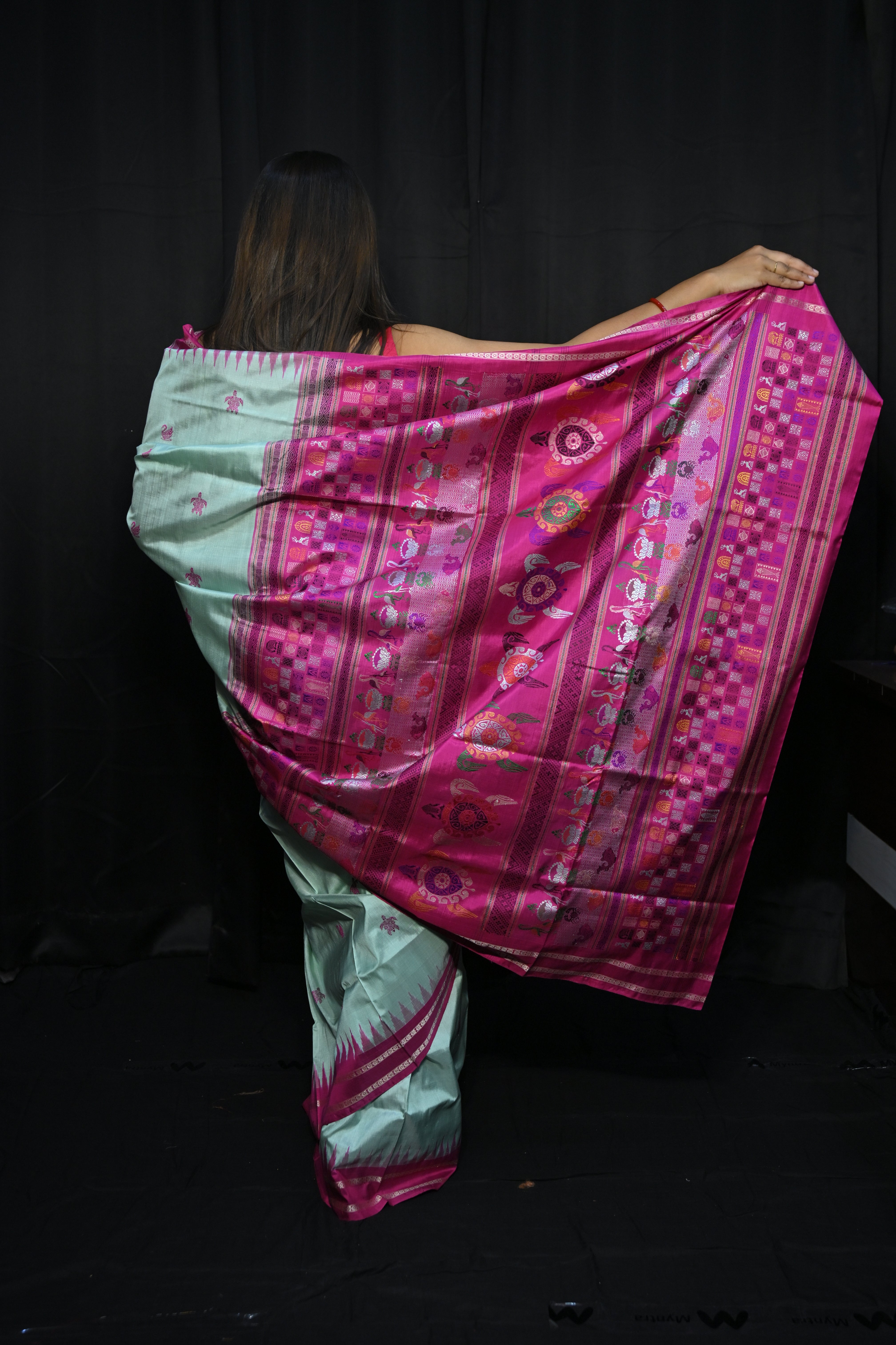Sea Green Magenta Chilika Theme Exclusive Sambalpuri Silk Saree