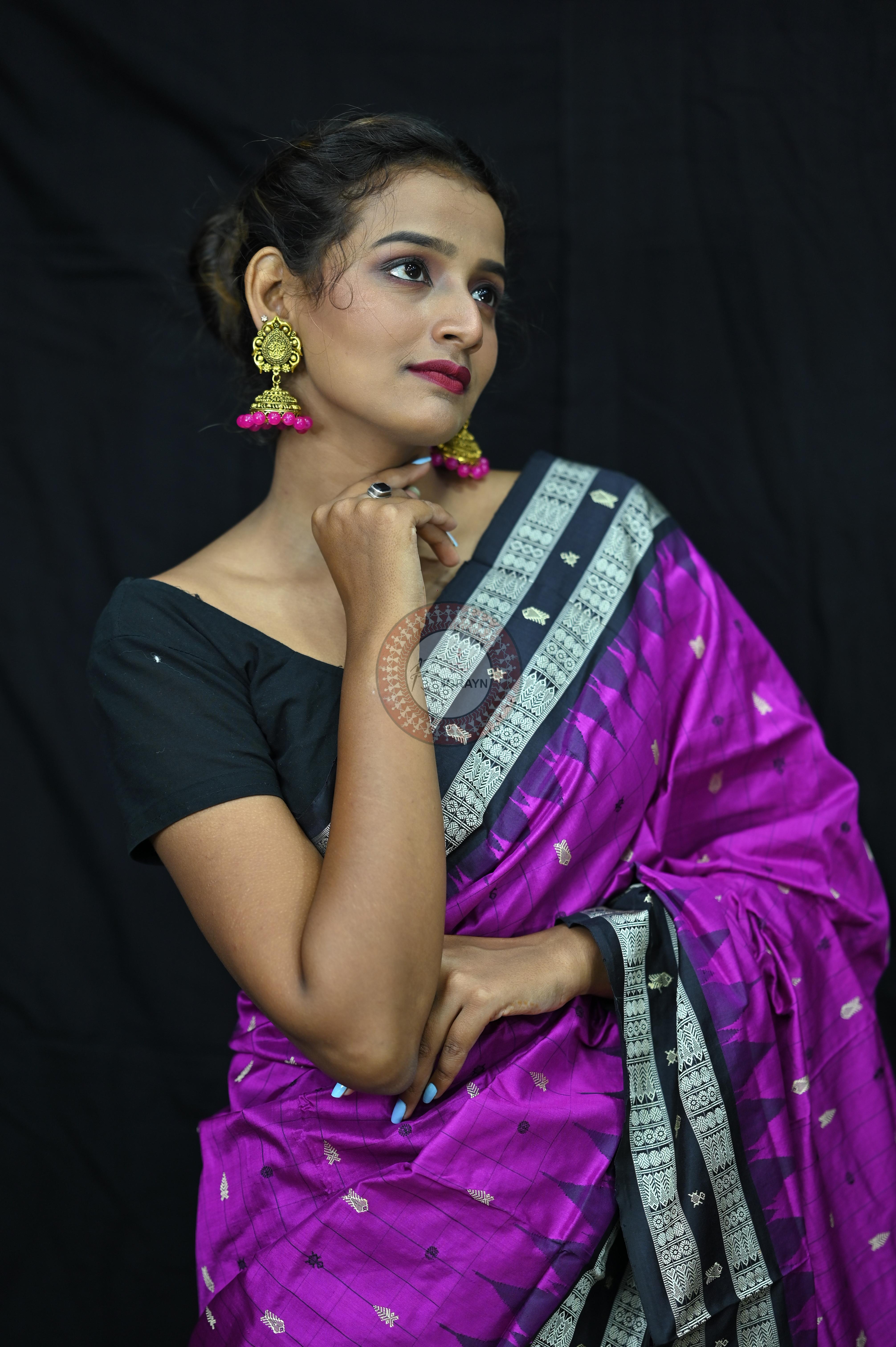 "Odisha Handloom Hazarbuti Bomkai Silk Saree with thousand buti motifs, intricate pallu design, and rich traditional craftsmanship"