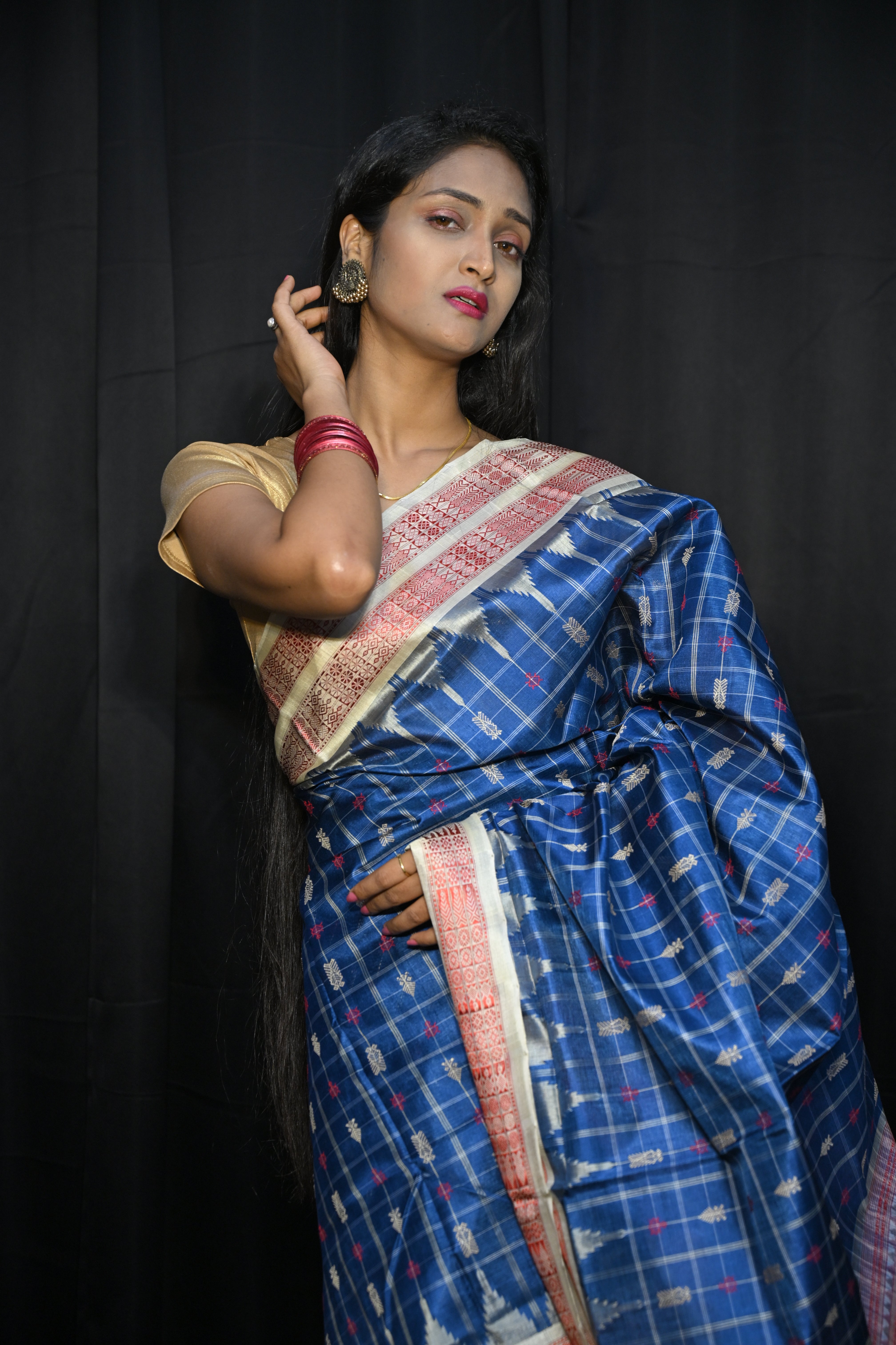 Teal Blue Creame Hazarbuti Tussar Silk Saree