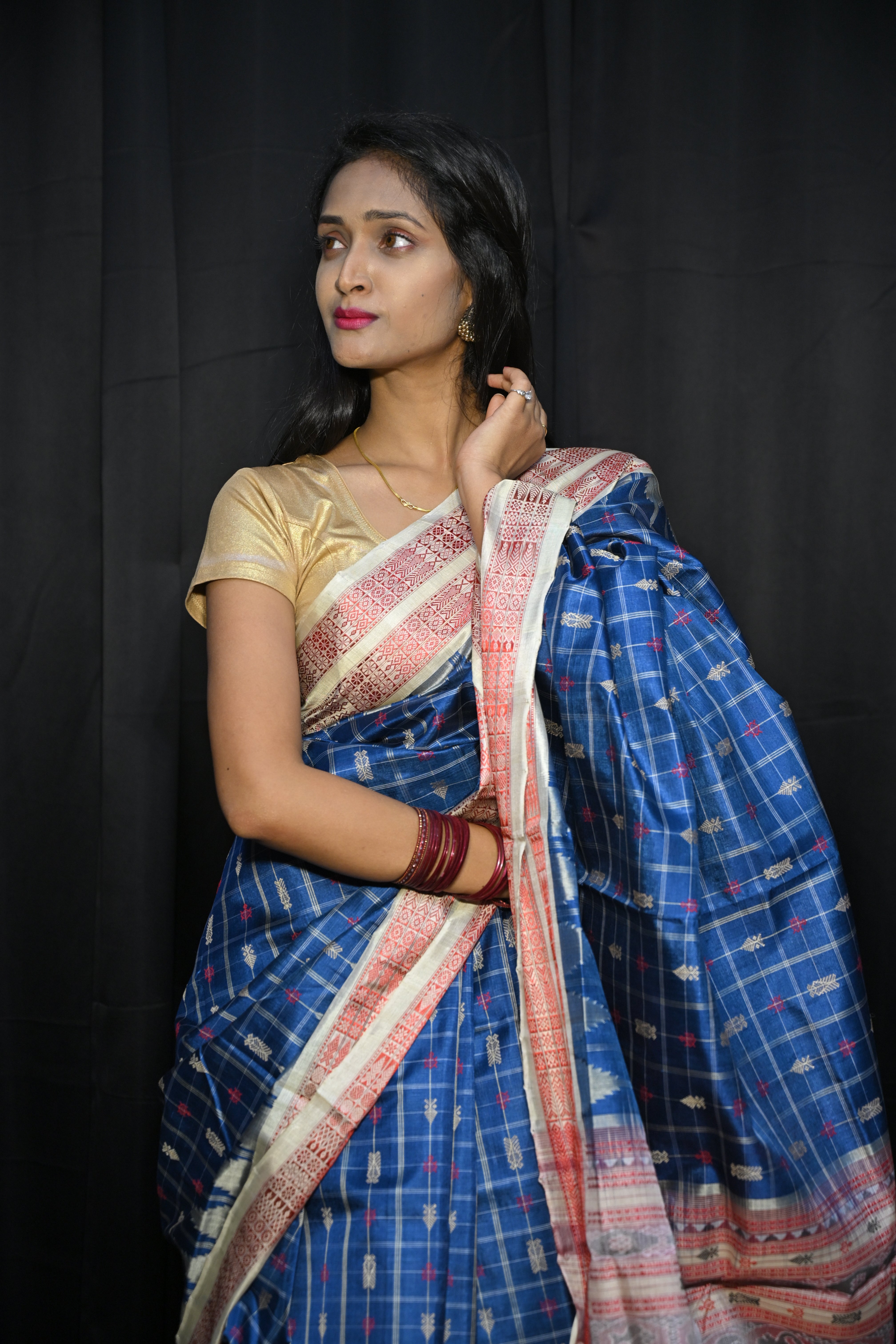 Teal Blue Creame Hazarbuti Tussar Silk Saree