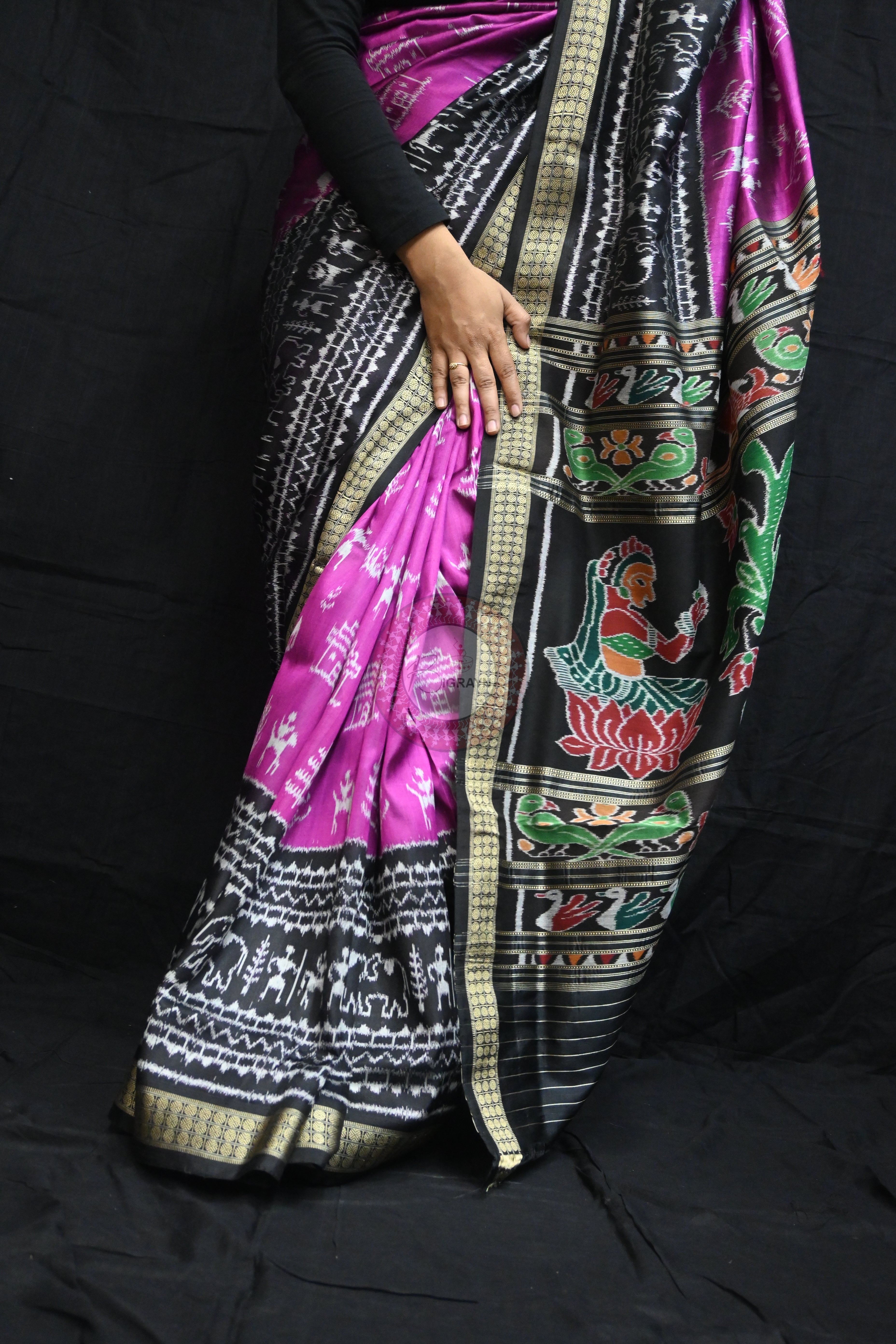 Purple Black Tribal House Scot Mulberry Silk Saree