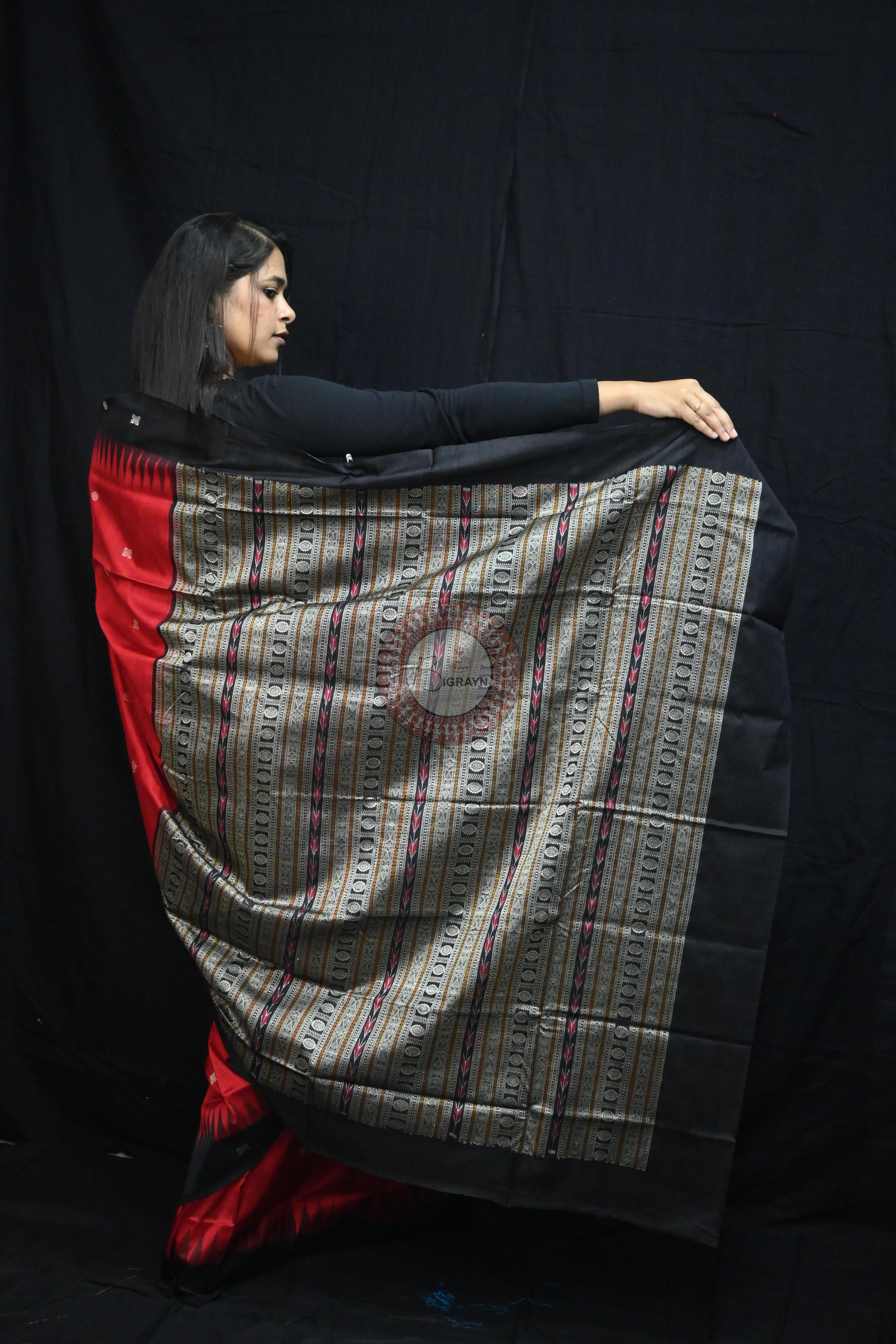 Red Black Flower Bomkai Silk Saree