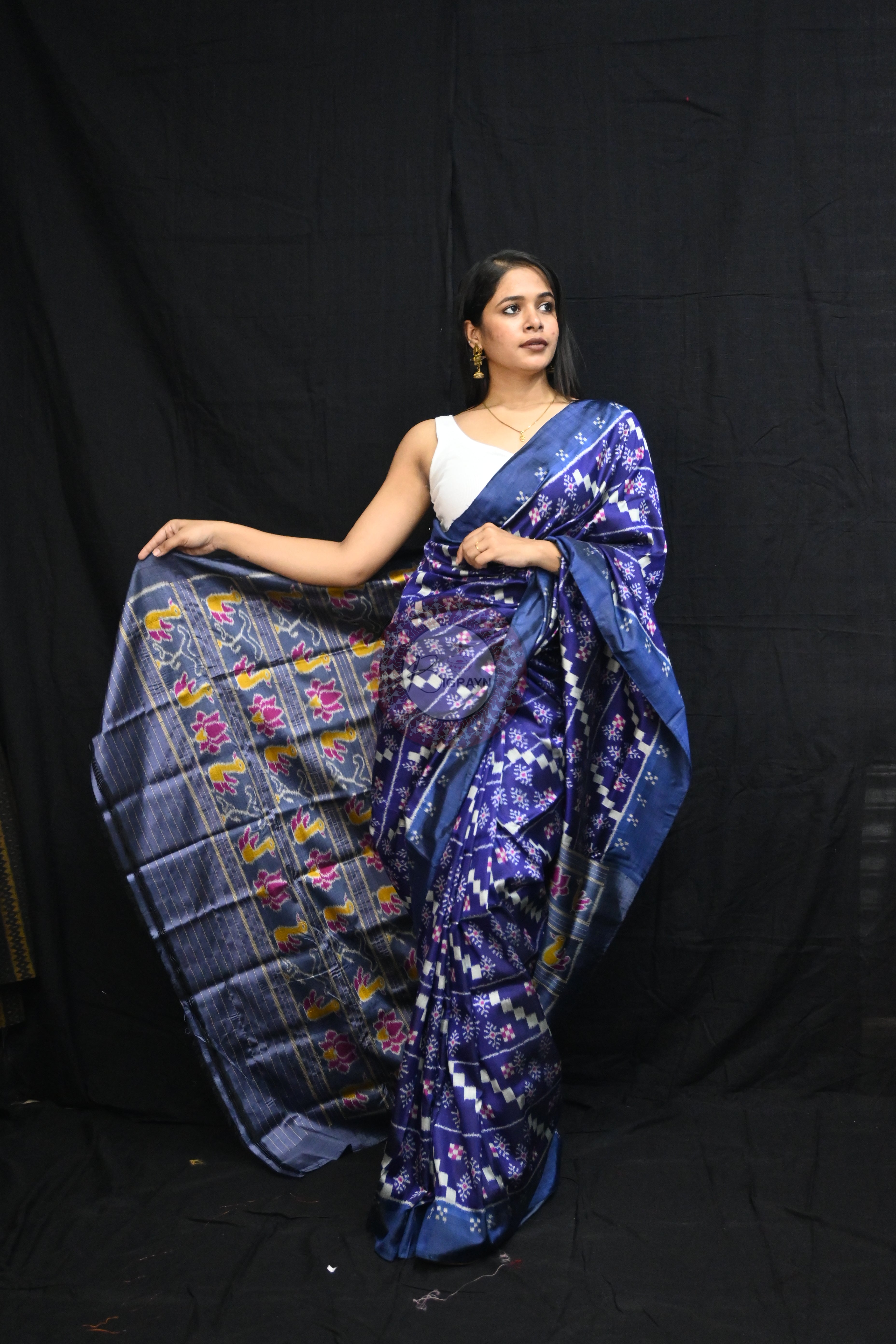 Blue 10D Pasapali Flowers Ducks Lotus Anchal Mulberry Silk Saree