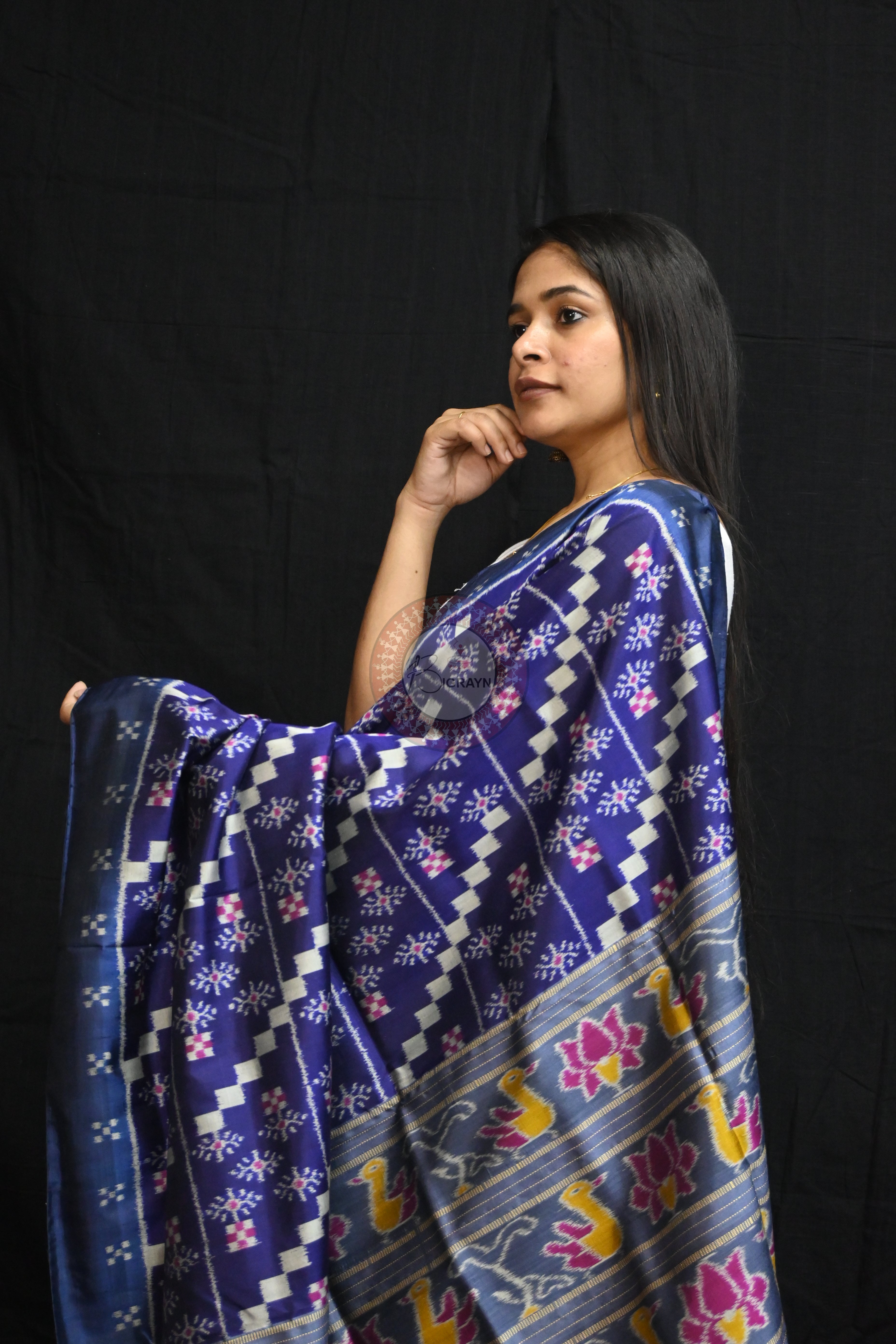 Blue 10D Pasapali Flowers Ducks Lotus Anchal Mulberry Silk Saree