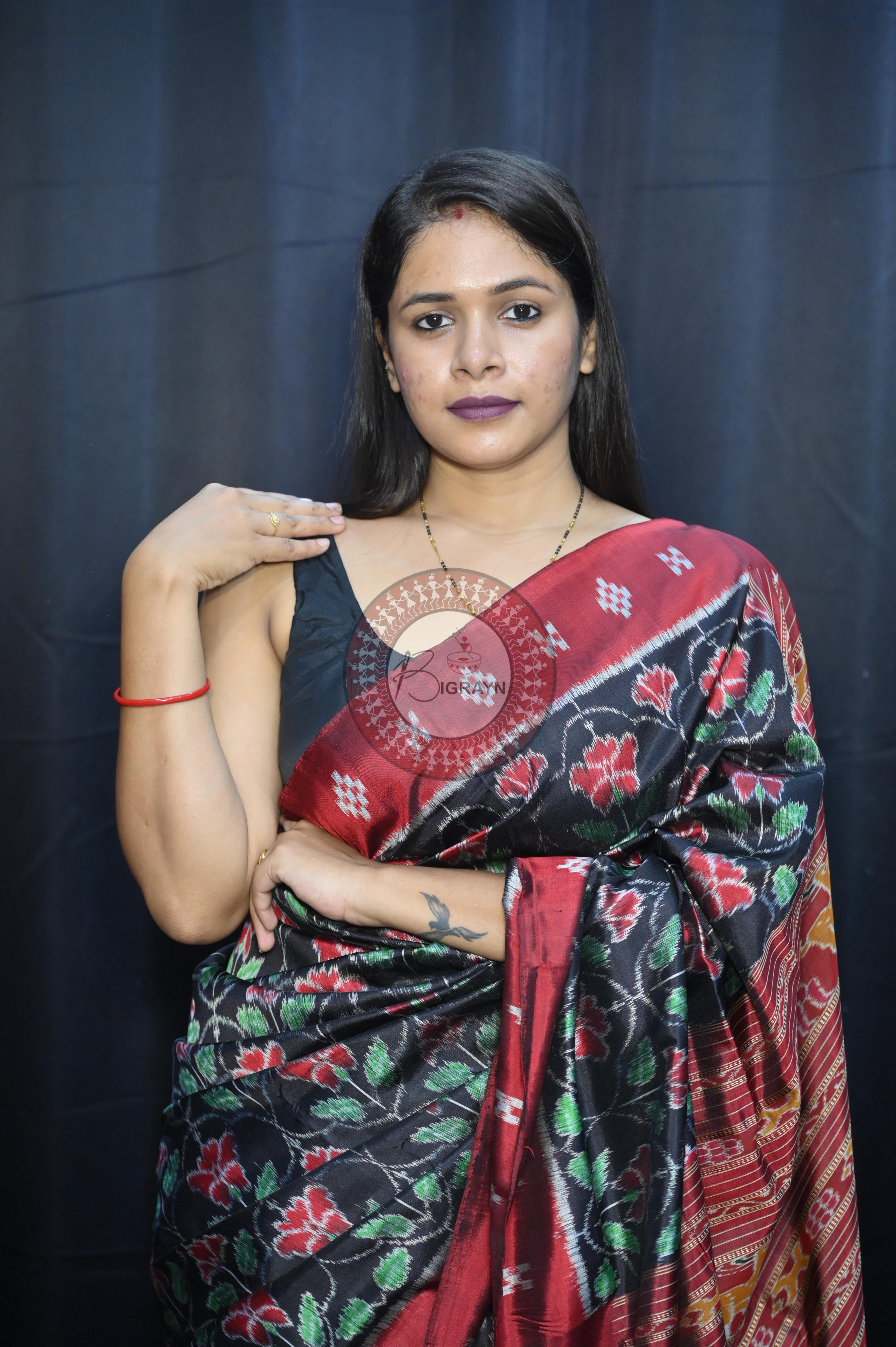 Black Maroon Hibiscus Mulberry Silk Saree