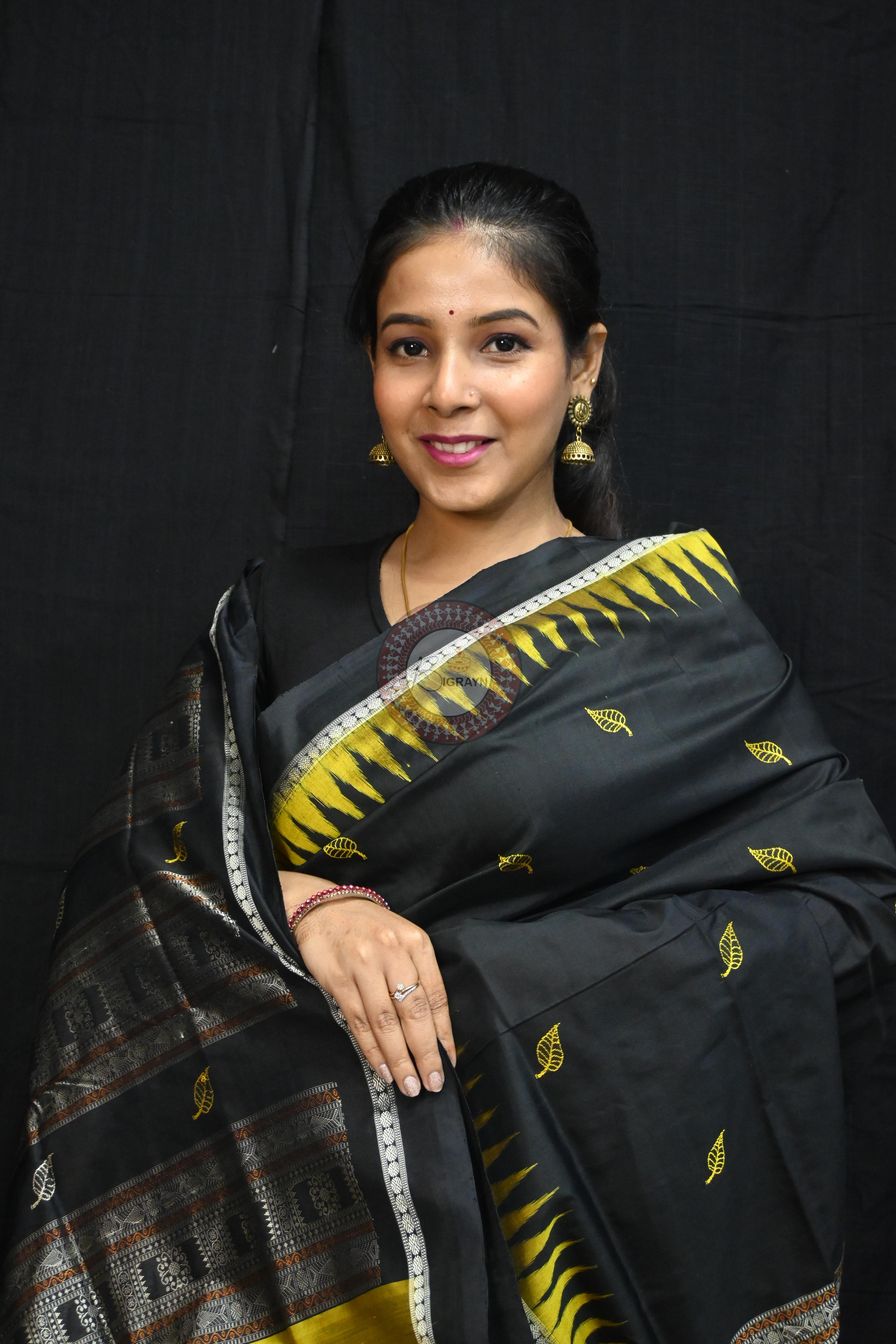 Black Yellow Leafs Bomkai Silk Saree