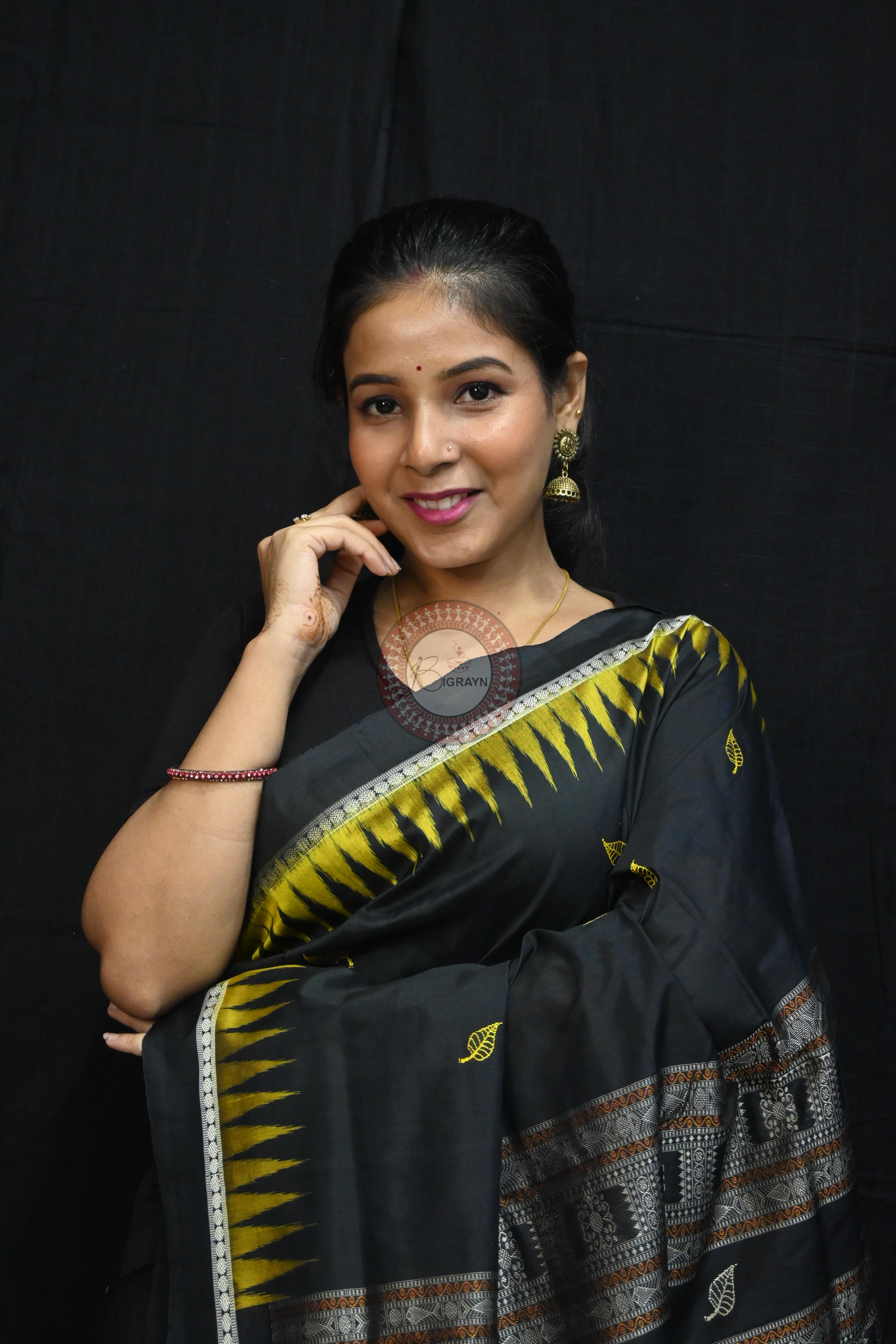 Black Yellow Leafs Bomkai Silk Saree