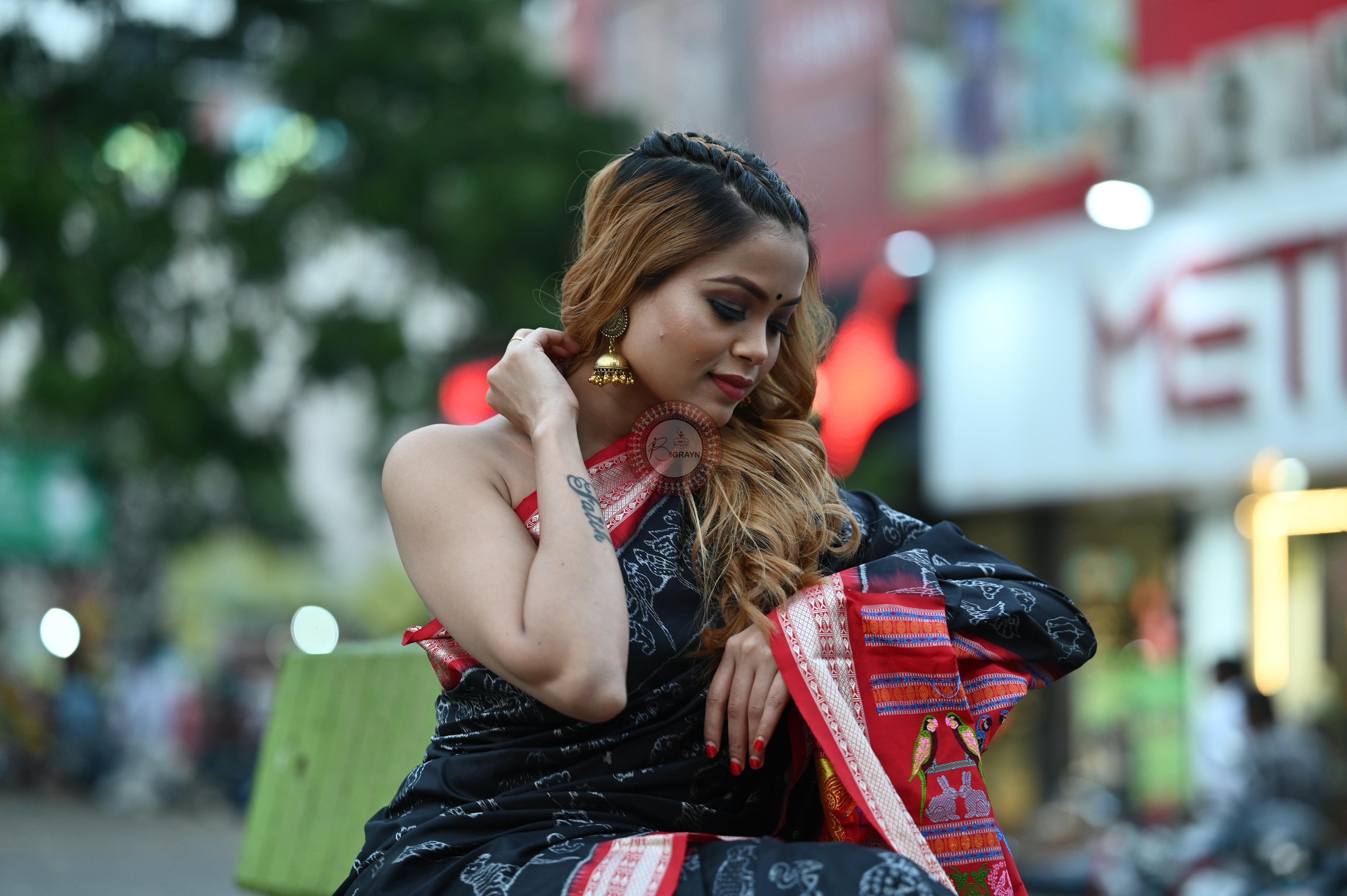 Black Animal Planet Sambalpuri Silk Saree