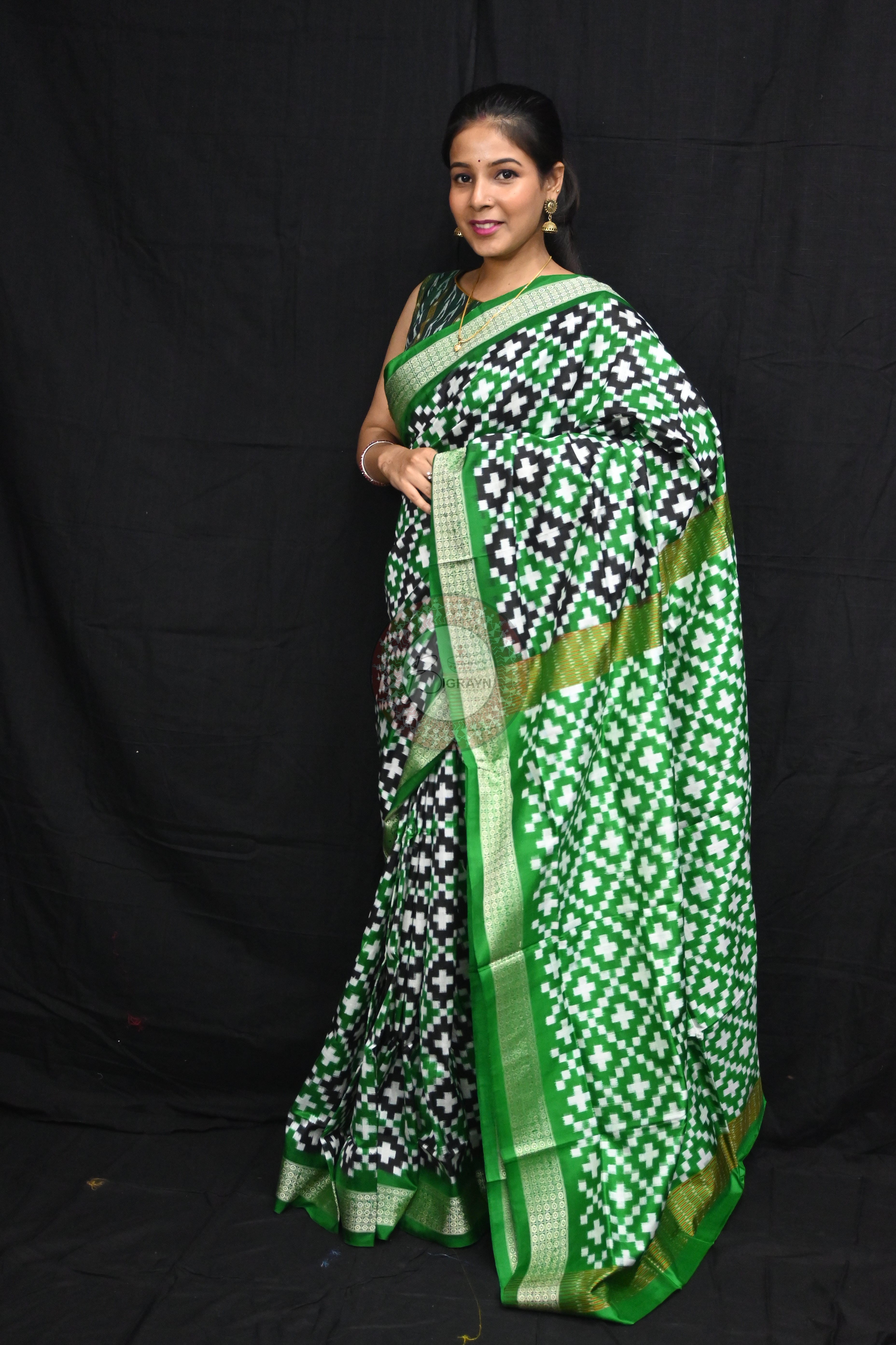 Green Black White Pasapali Sambalpuri Silk Saree