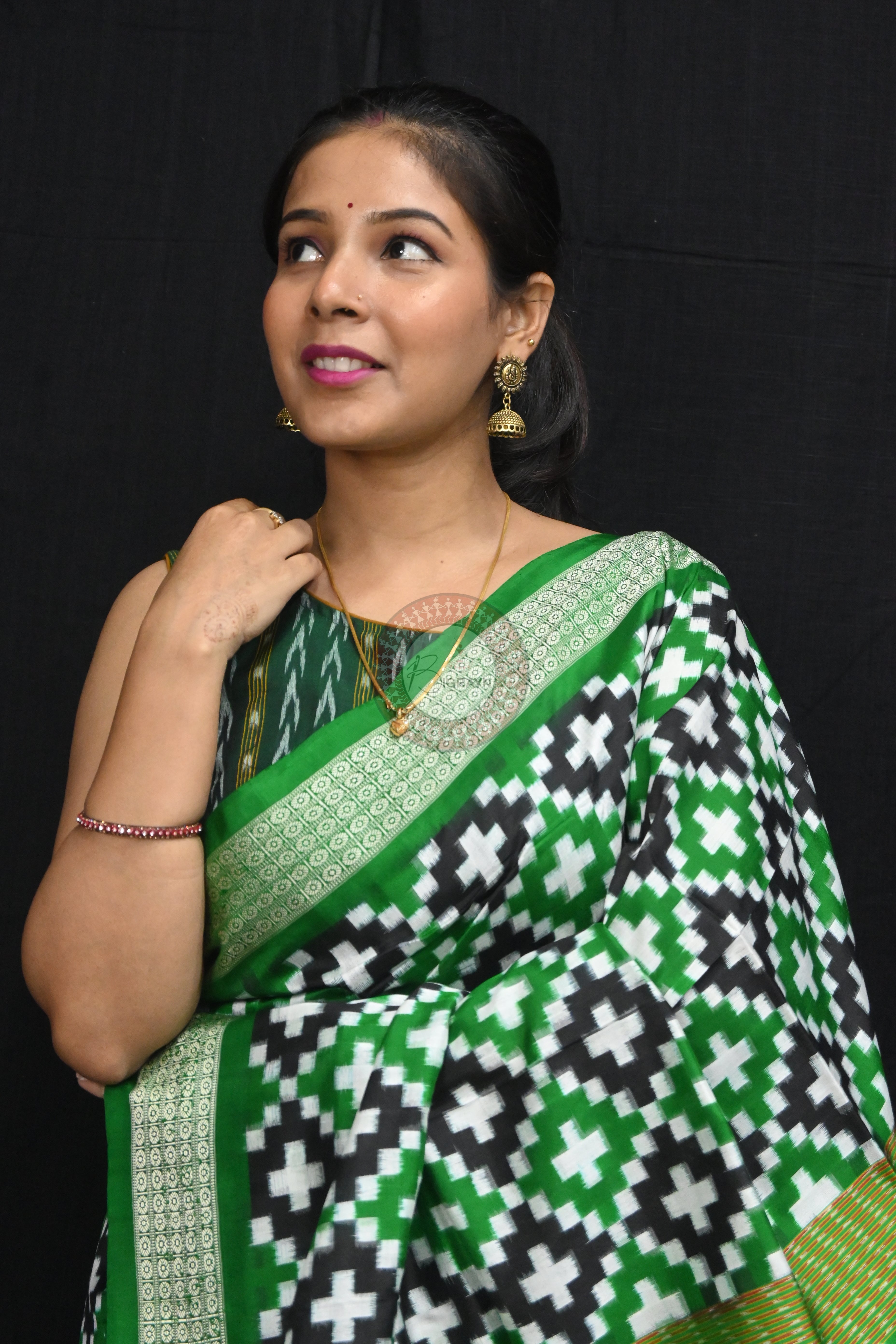 Green Black White Pasapali Sambalpuri Silk Saree