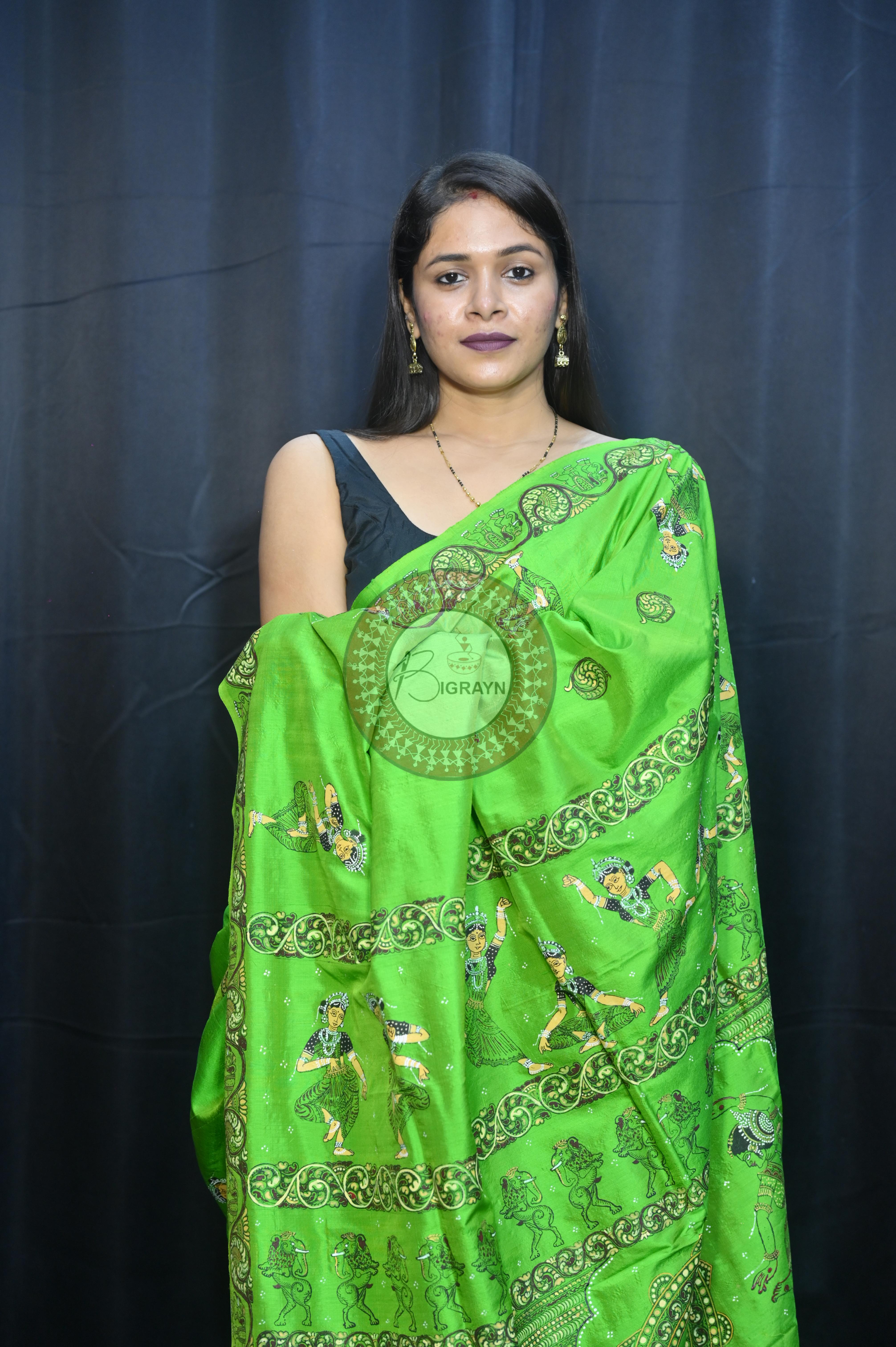 Parrot Green Konark Chakra And Dancer Theme Pattachitra Sambalpuri Silk Saree