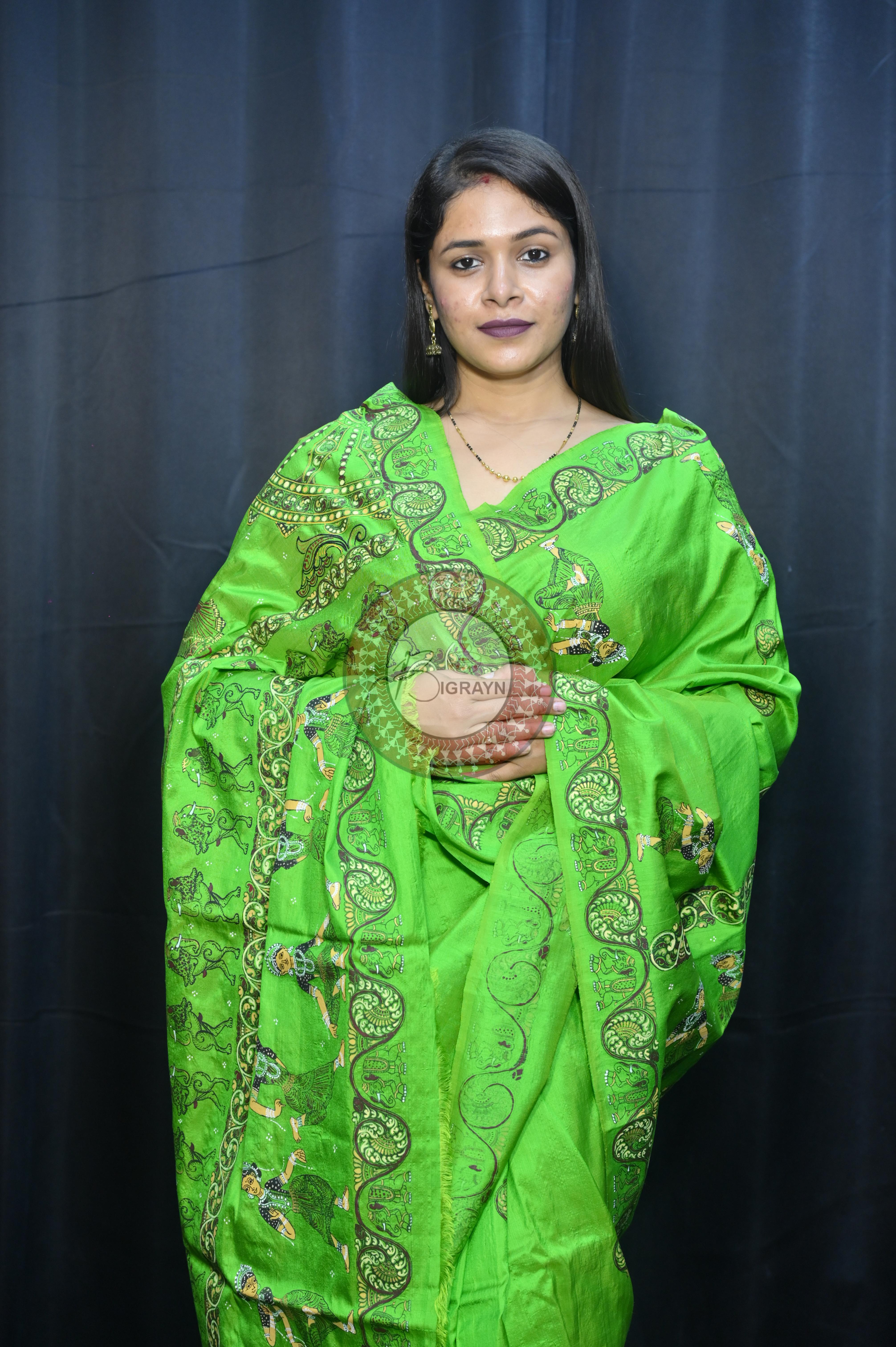 Parrot Green Konark Chakra And Dancer Theme Pattachitra Sambalpuri Silk Saree