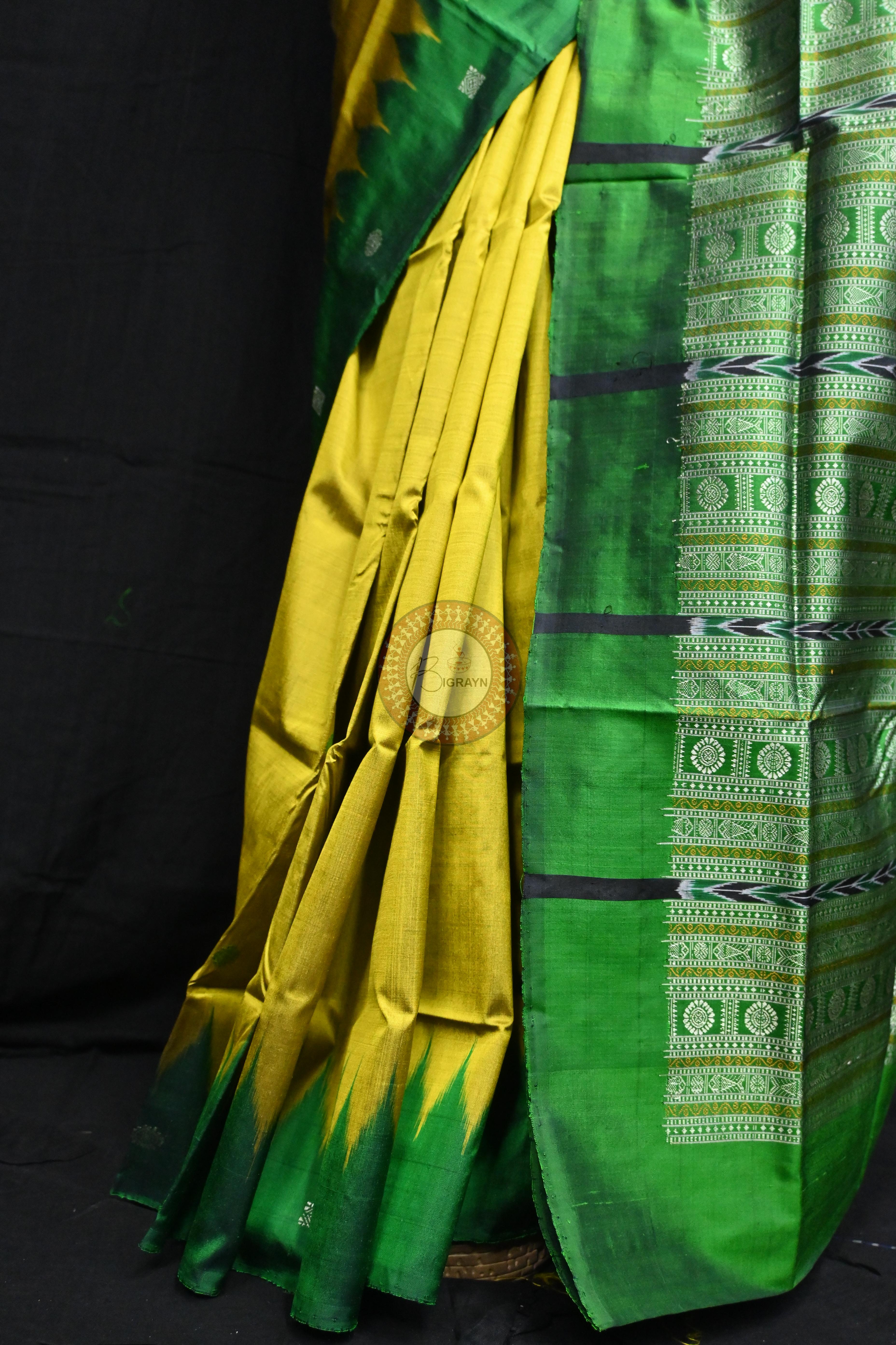 Golden Green Circle Squares Bomkai Silk Saree