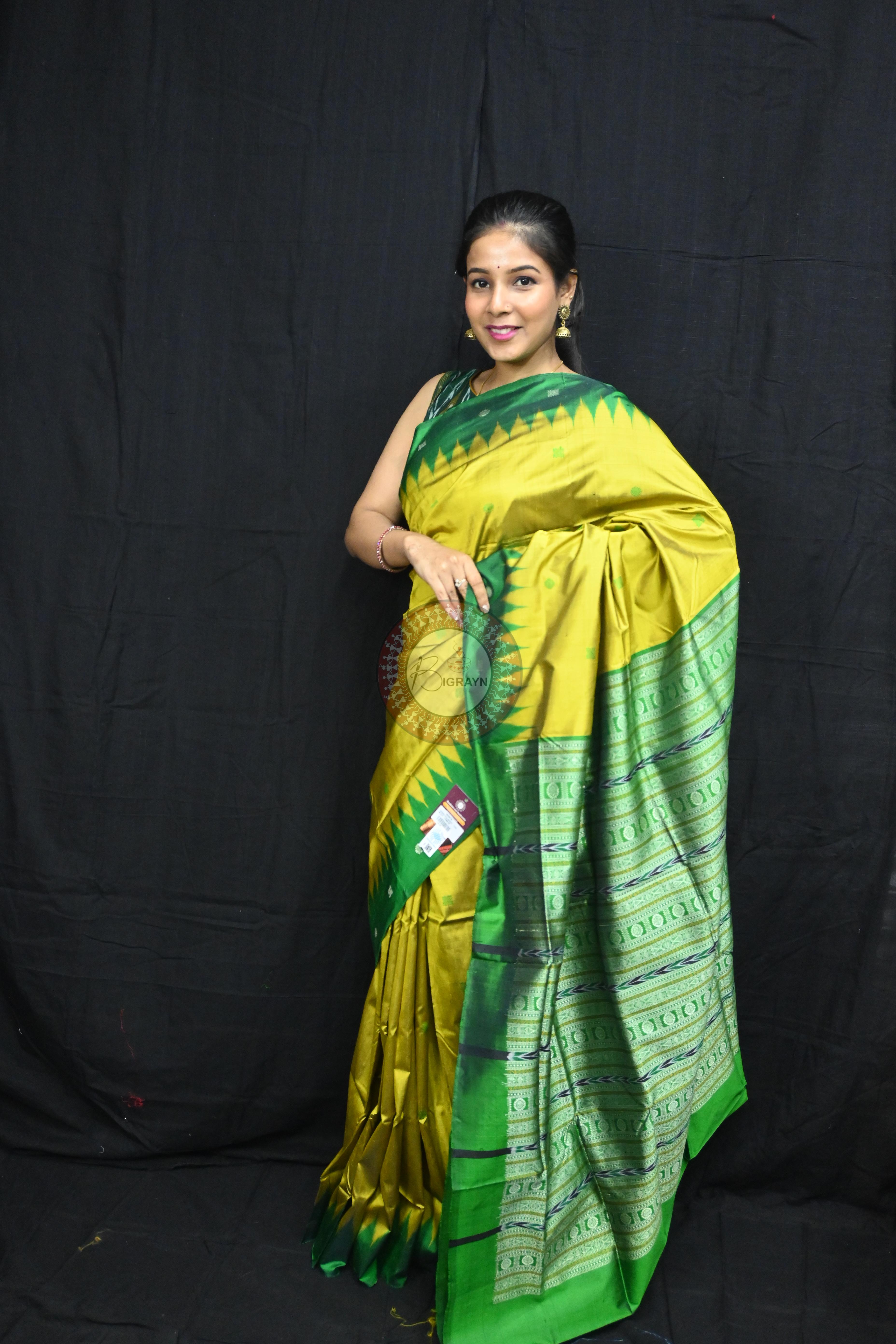 Golden Green Circle Squares Bomkai Silk Saree