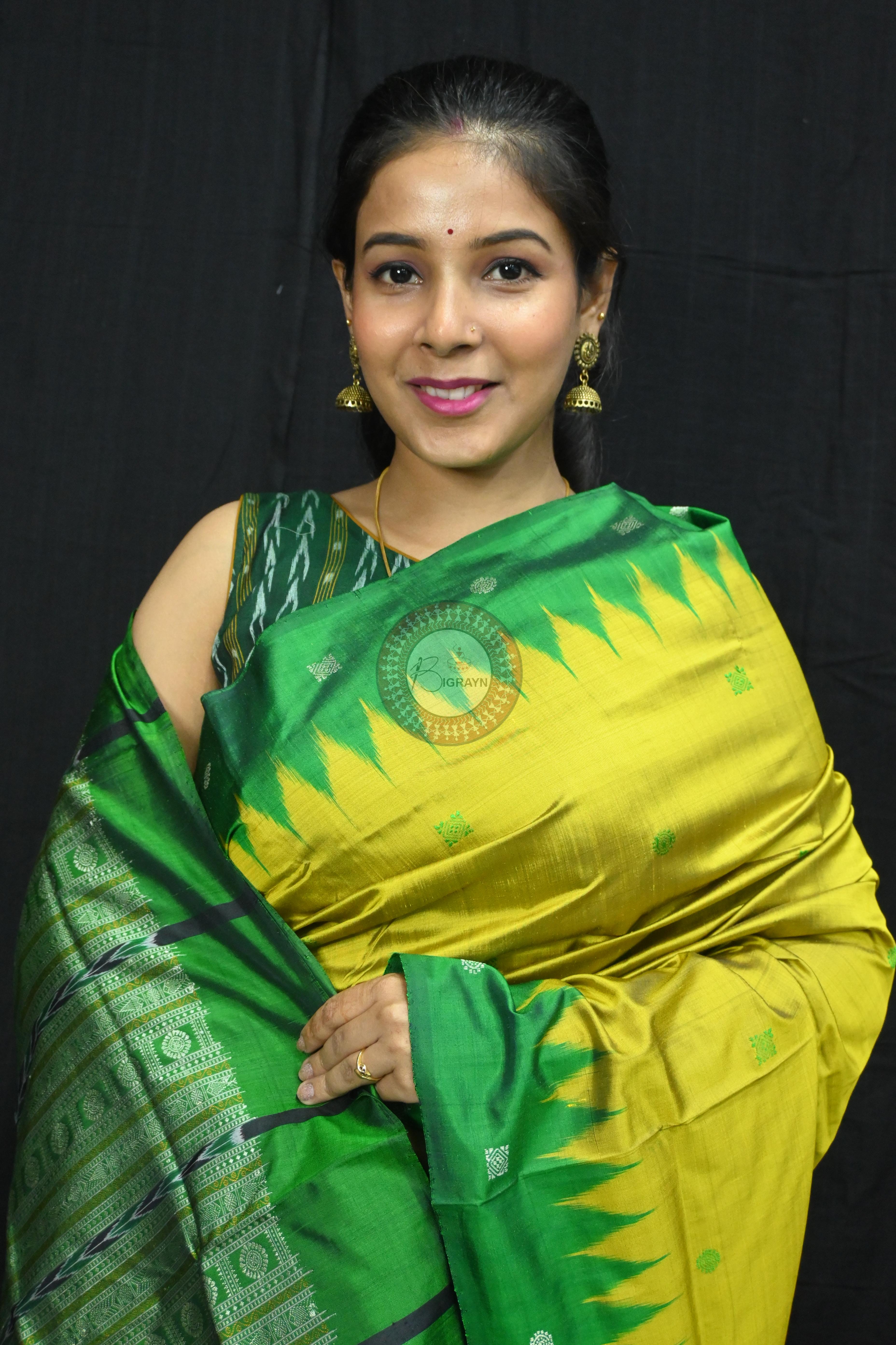 Golden Green Circle Squares Bomkai Silk Saree