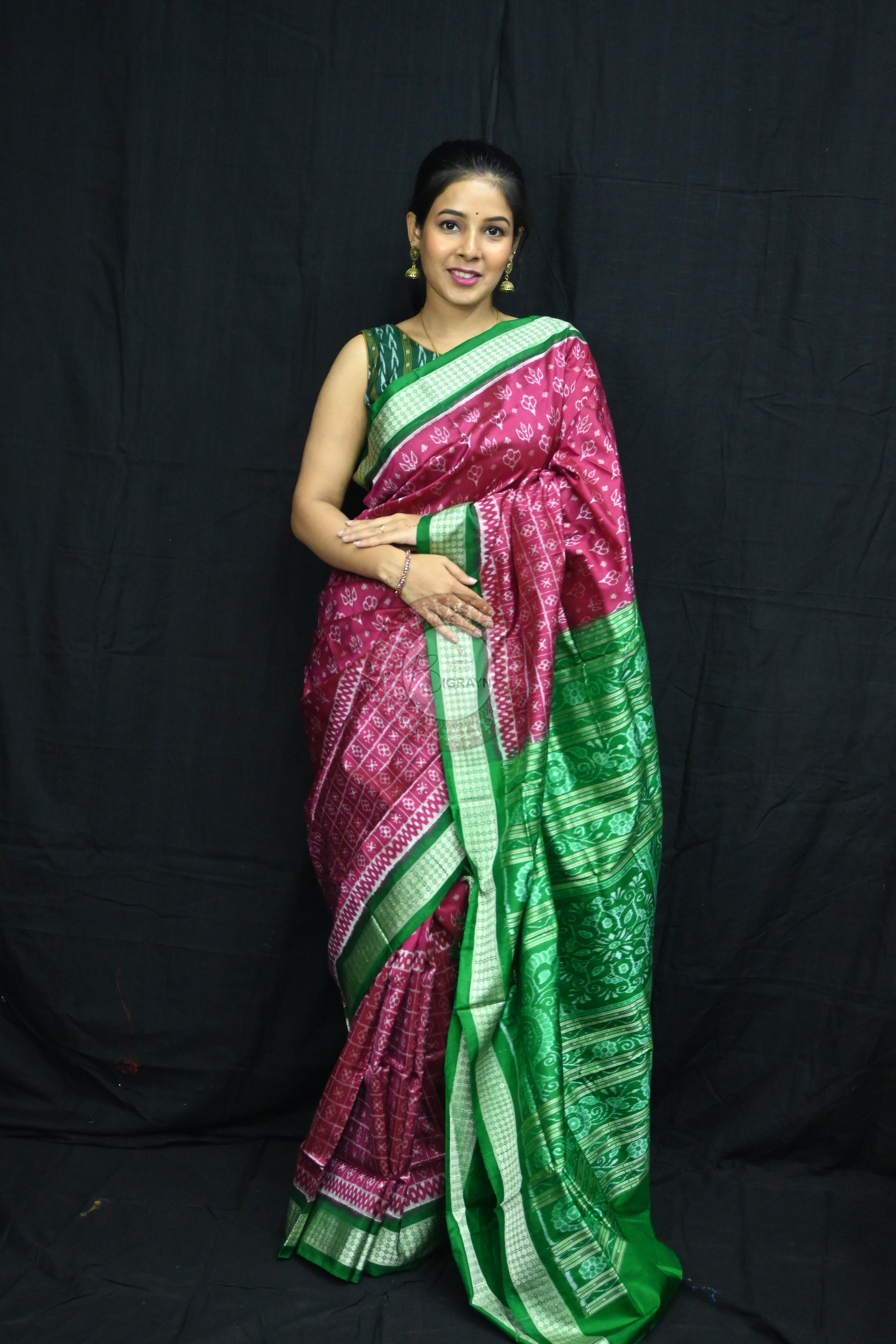 Magenta Green Flower Kadhi Sambalpuri Silk Saree