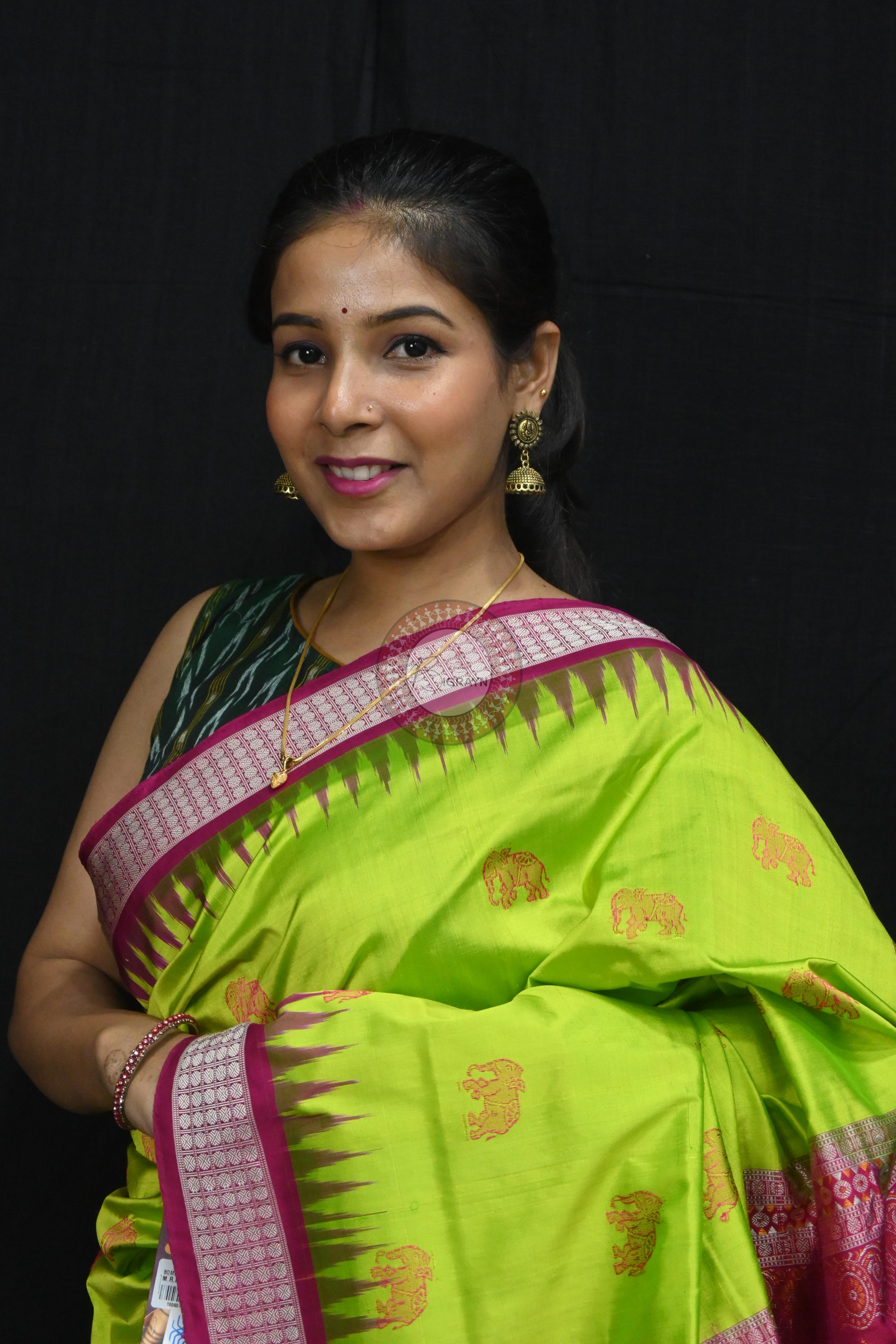 Neon Magenta Elephant Bomkai Silk Saree