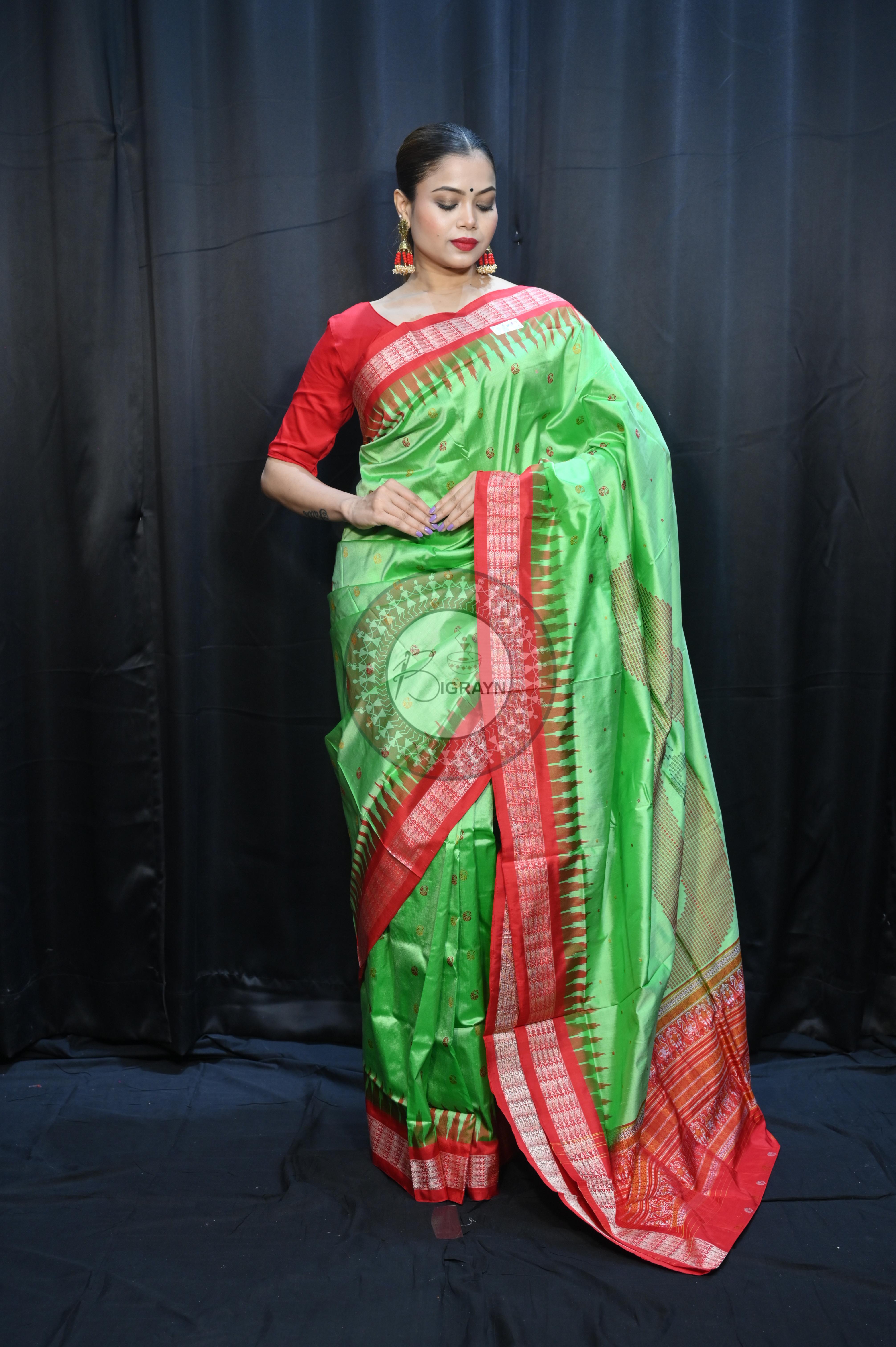Green Red Parsley Design Bomkai Silk Saree
